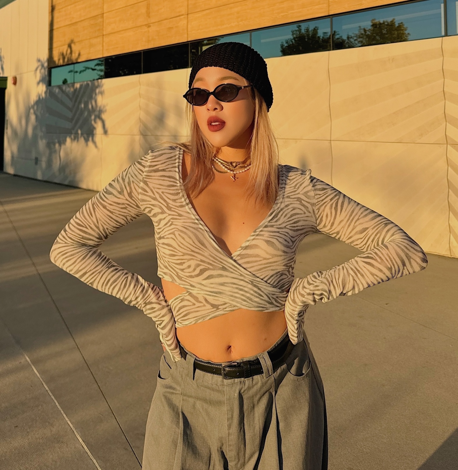 透視辣感🪽霧灰斑馬紋綁帶上衣