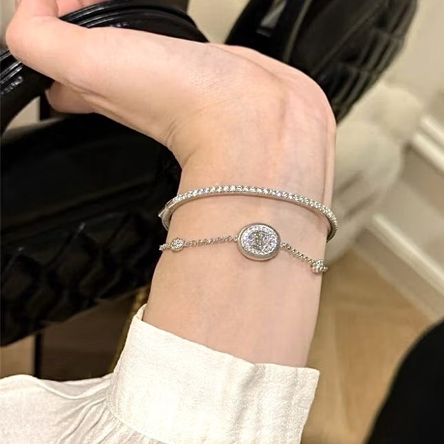 silver白富美高級銀拉絲”圓盤水鑽抽拉手鏈