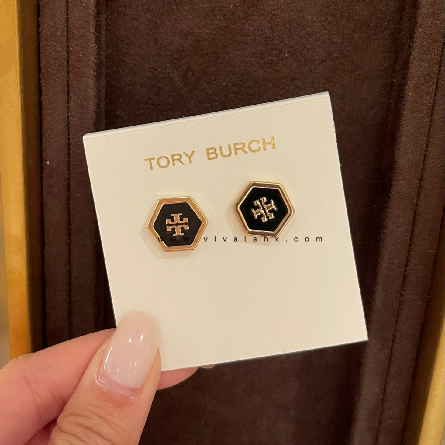 Tory Burch - Hex Logo Enamel Earrings (82437)