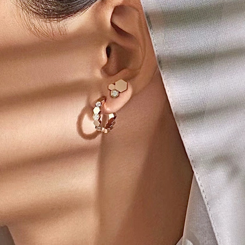 cm”18k bee my love蜂巢高奢定製半鑽耳釘圈