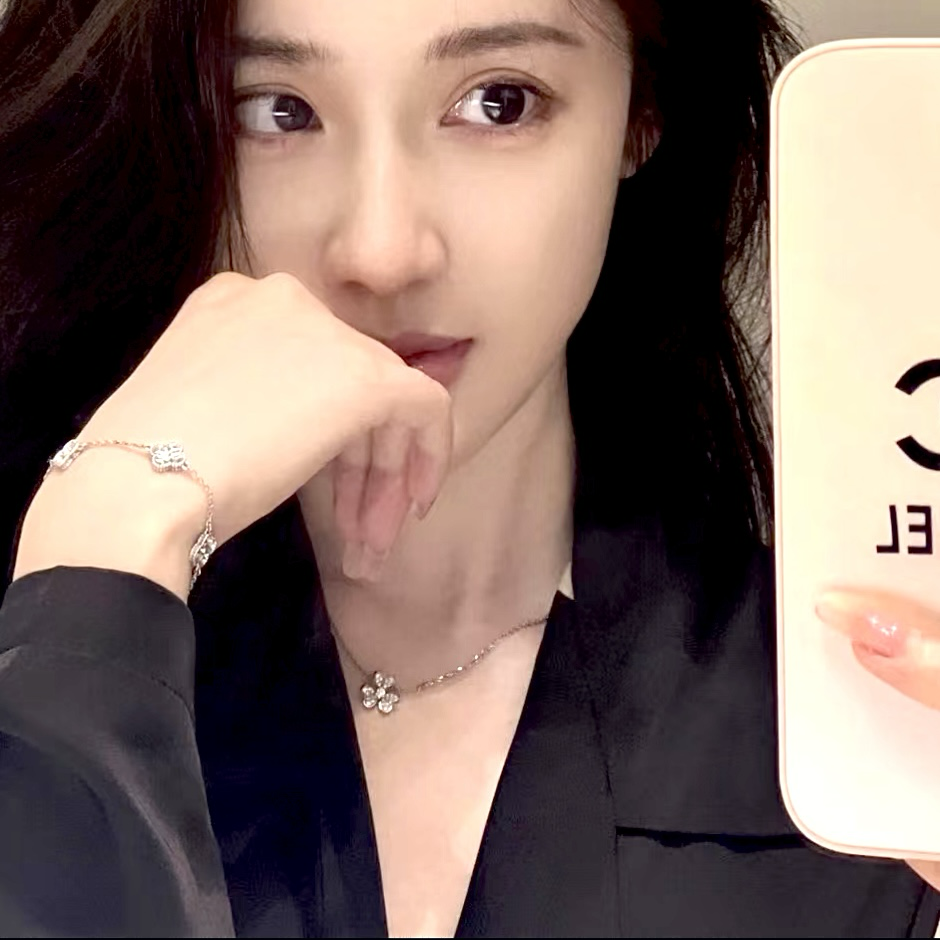 18k Frivole”滿鑽三葉草小花高奢定製項鍊