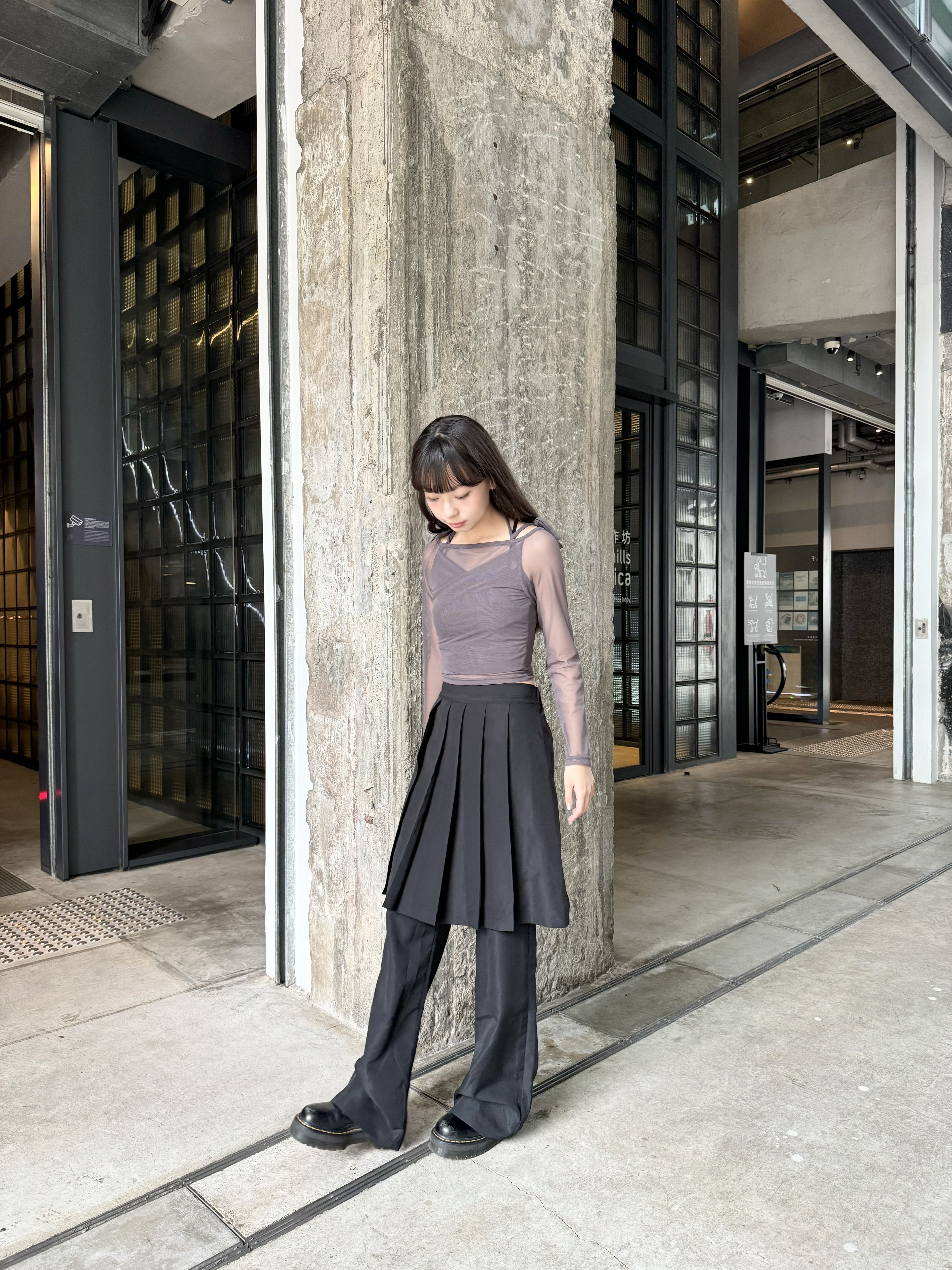 西裝料百摺裙褲