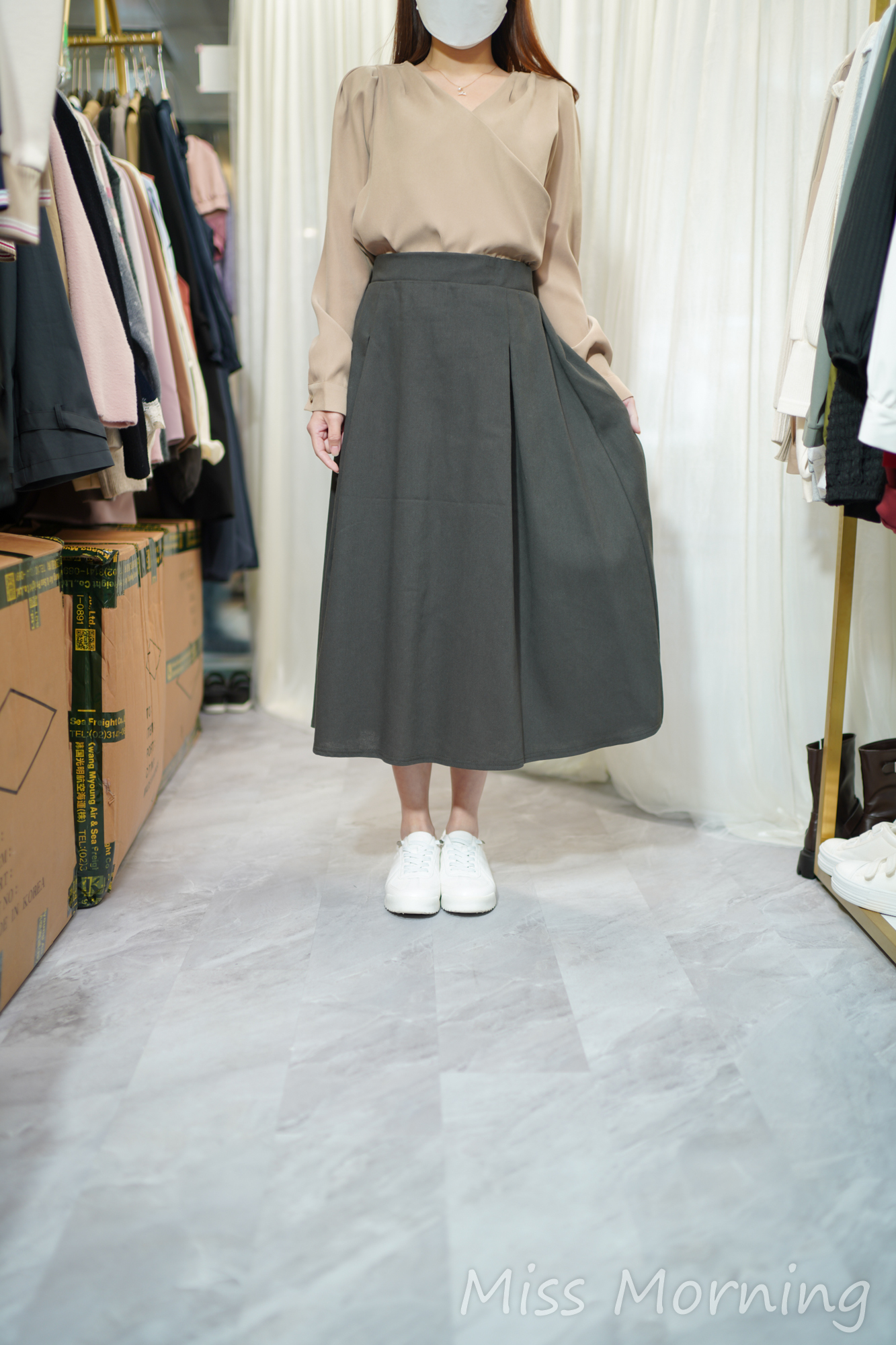 V領薄絨上衣(14250)