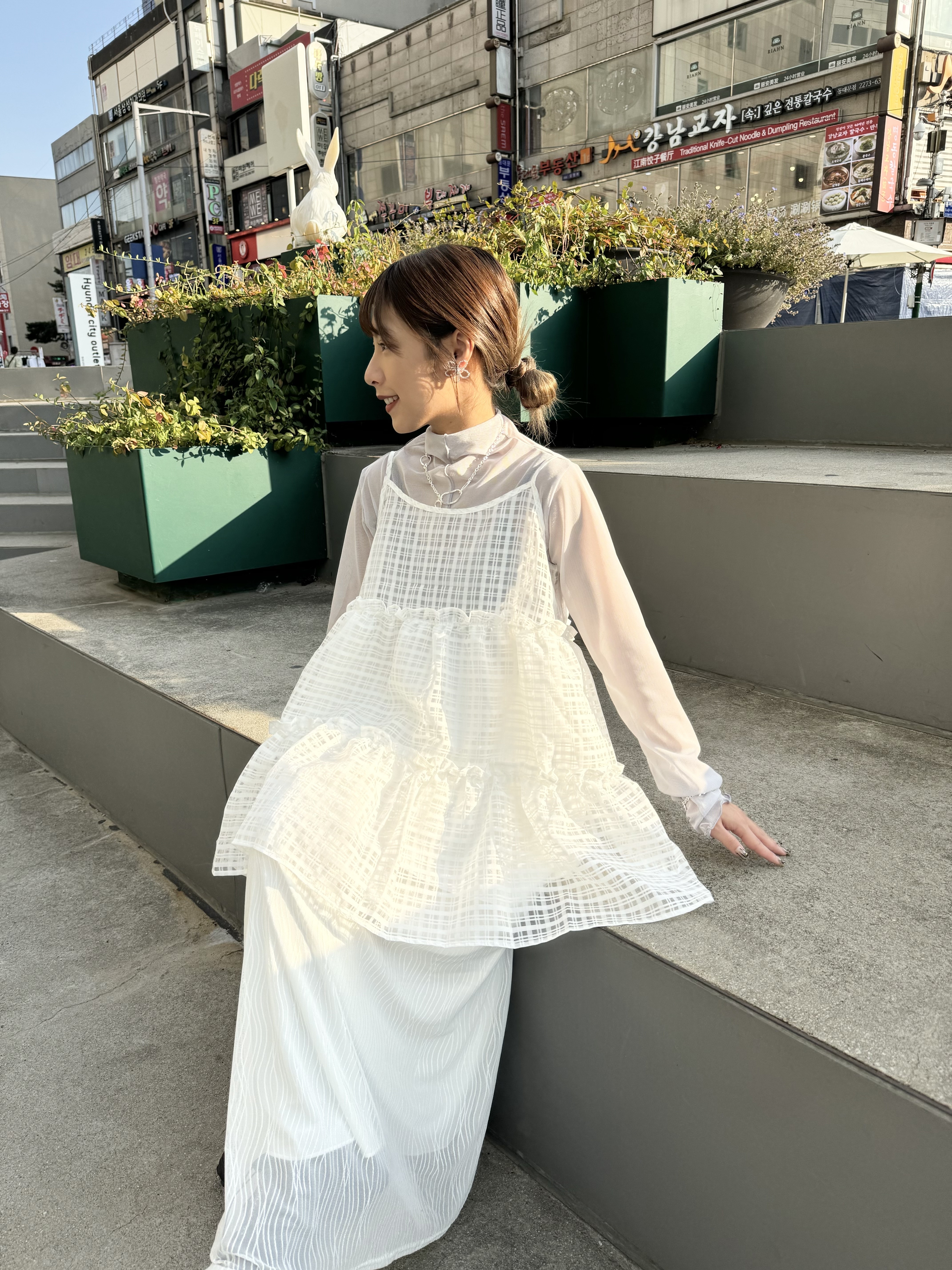 [兩色入]紗紗格子層層背心(white)