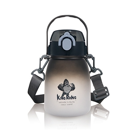 KUKU 彈蓋鎖扣漸變水壺 600ml - 夜黑金剛