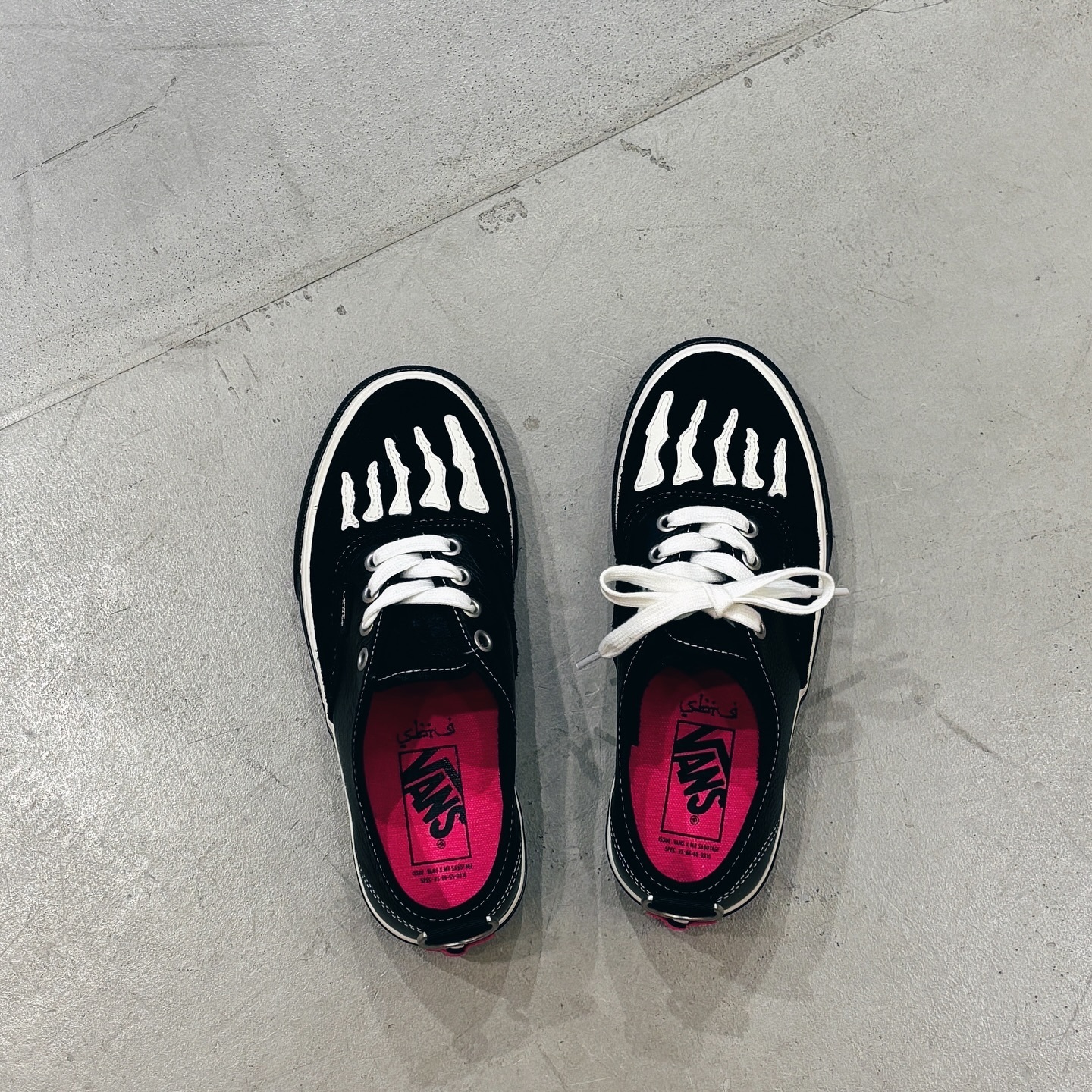 ★VANS★Vans x Mark SBTG Authentic Black★ New Vans X Mark SBTG Authentic Black/Marshmallow Sneakers