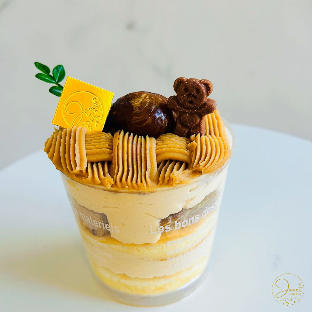 焦糖栗子奶油杯子蛋糕