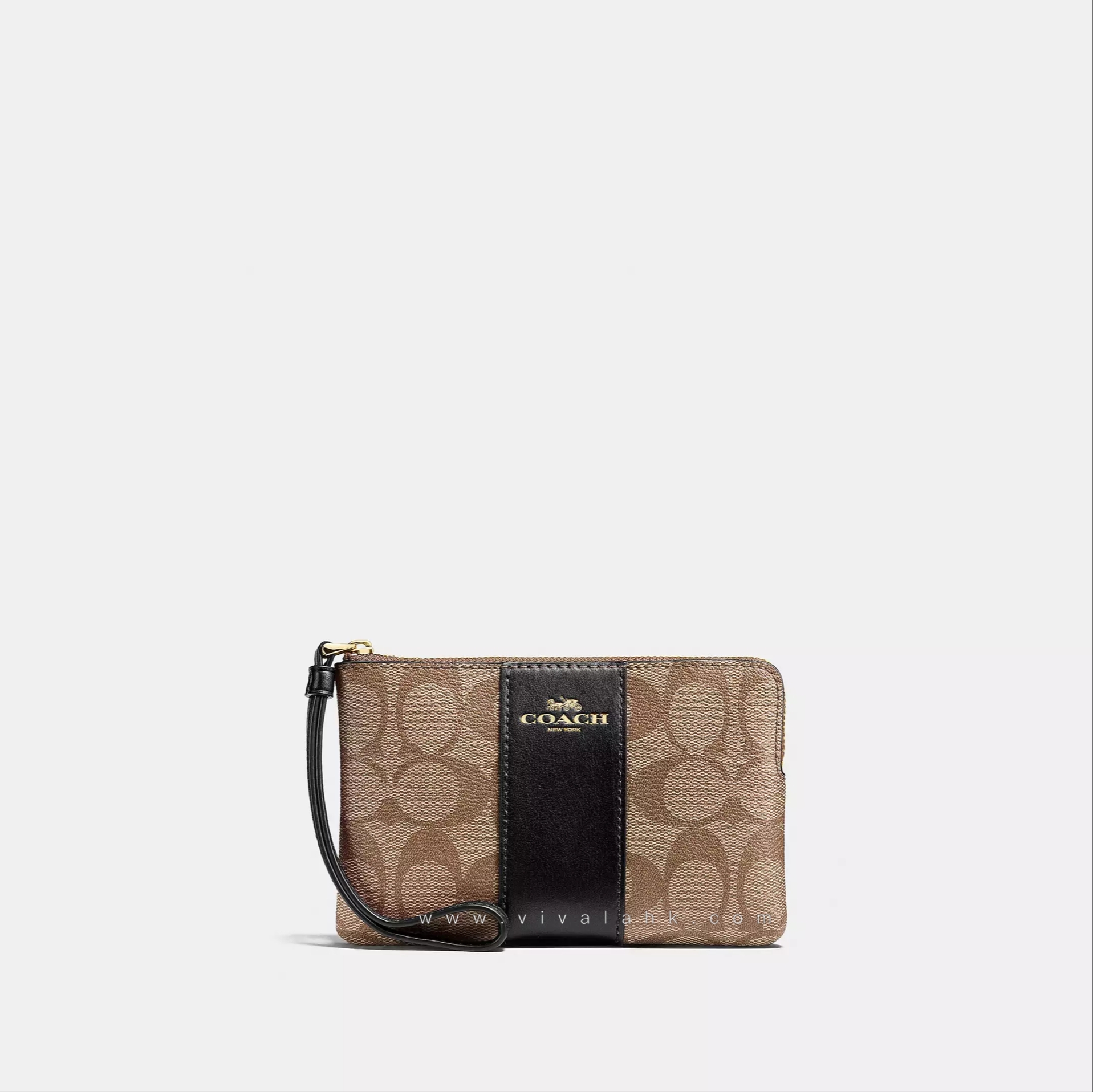 Coach - Corner Zip Wristlet In Signature Canvas (CS602)