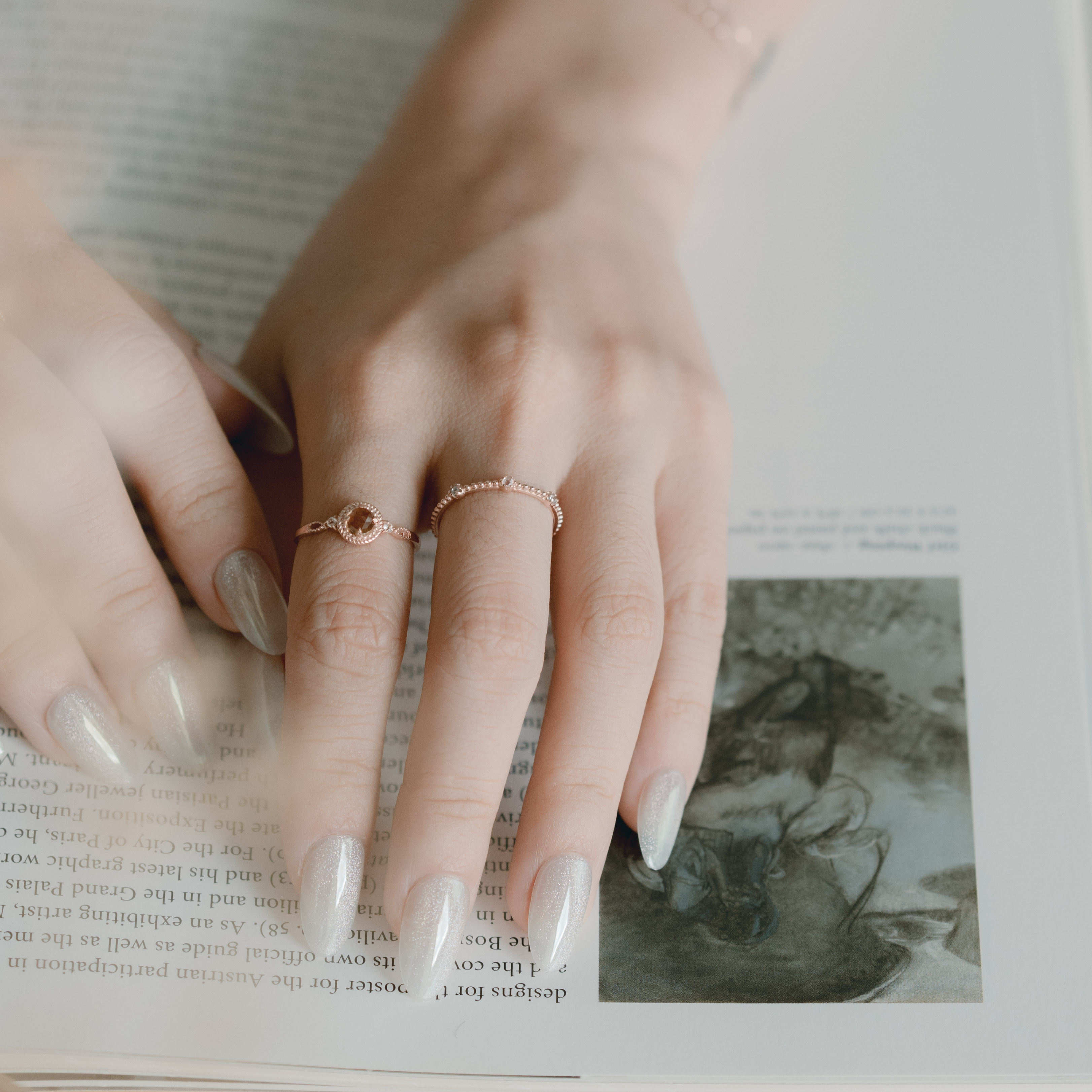 藍色系點點寶石戒指