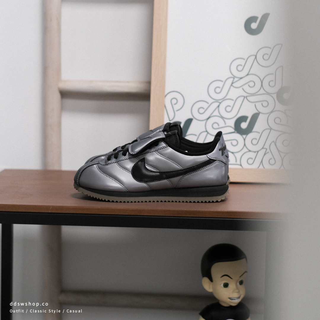"代購" Nike Cortez SE "MTLC Cool Grey" 復古銀 翻蓋鞋舌 可拆式 HQ3490-099