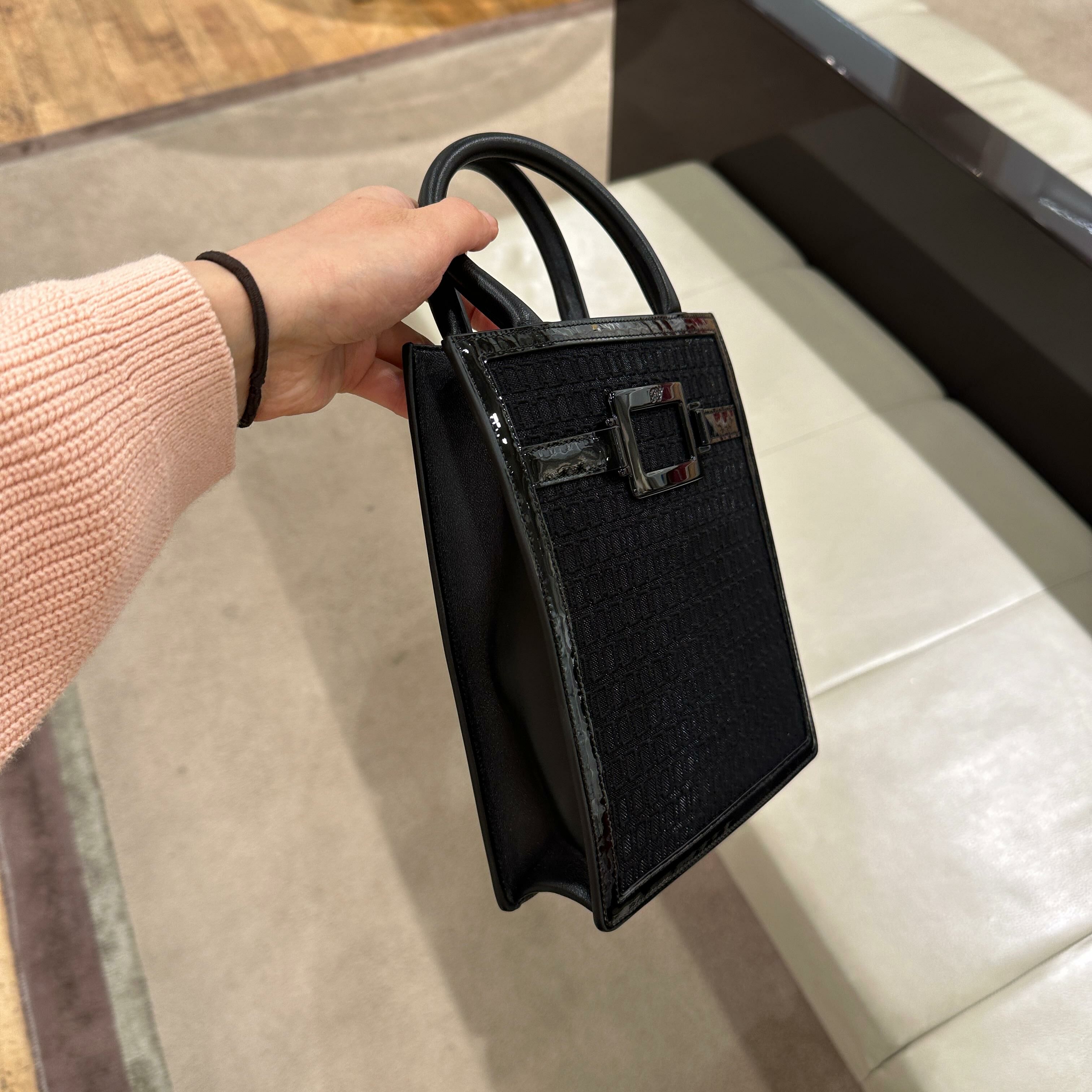 Roger Vivier RV logo mesh mini tote crossbody bag black