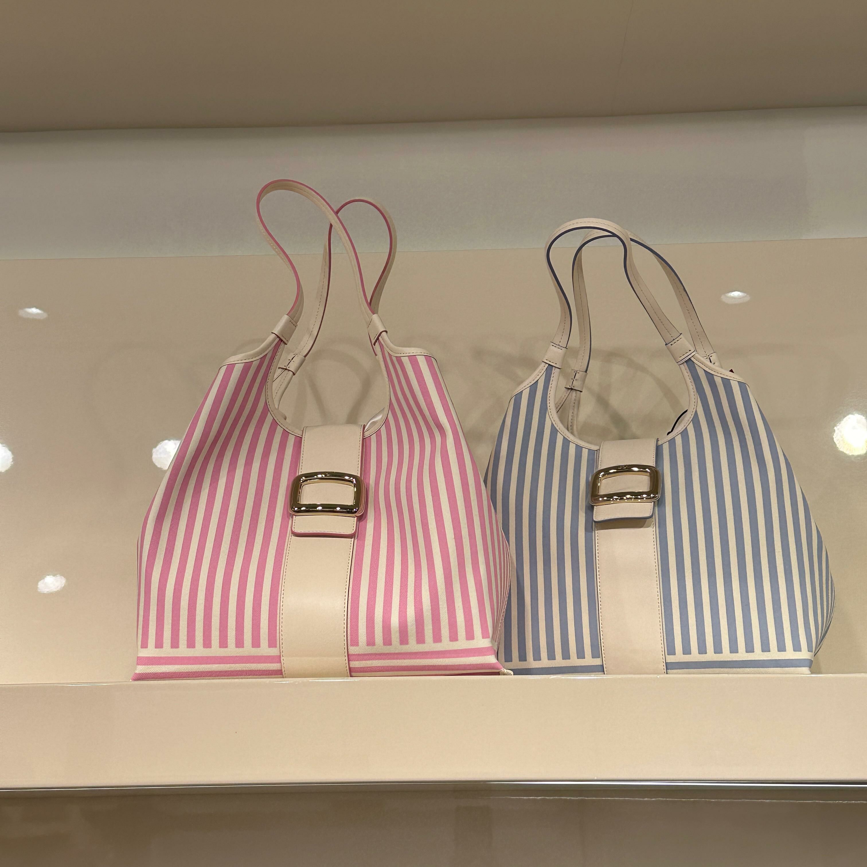 Roger Vivier RV grand Vivier choc tote bag