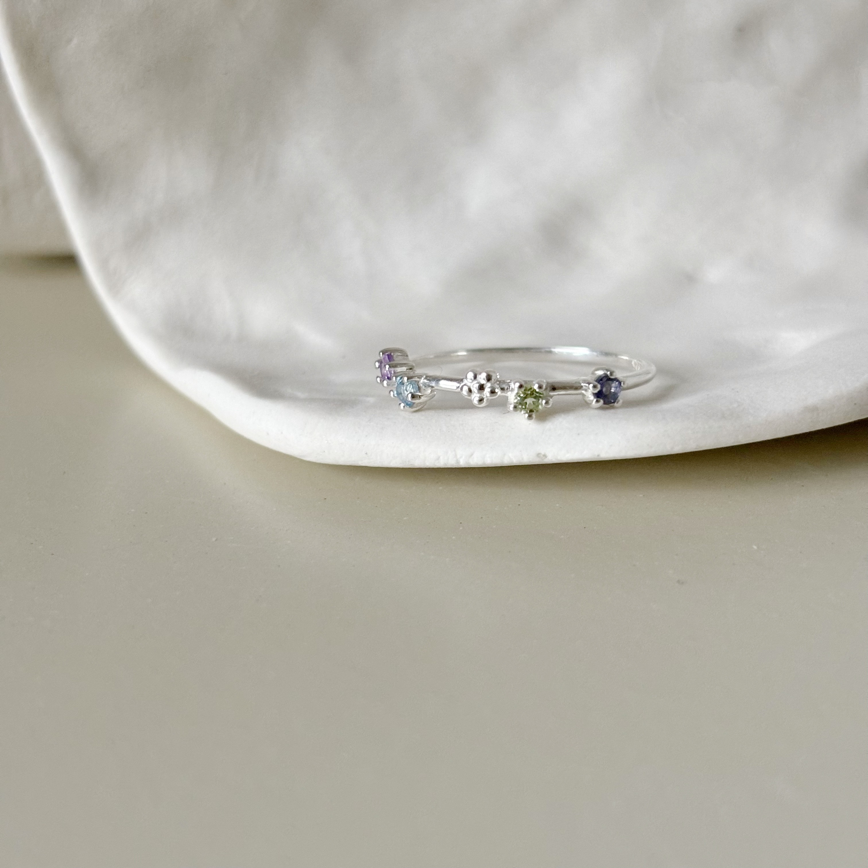 小五爪彩寶花花戒指