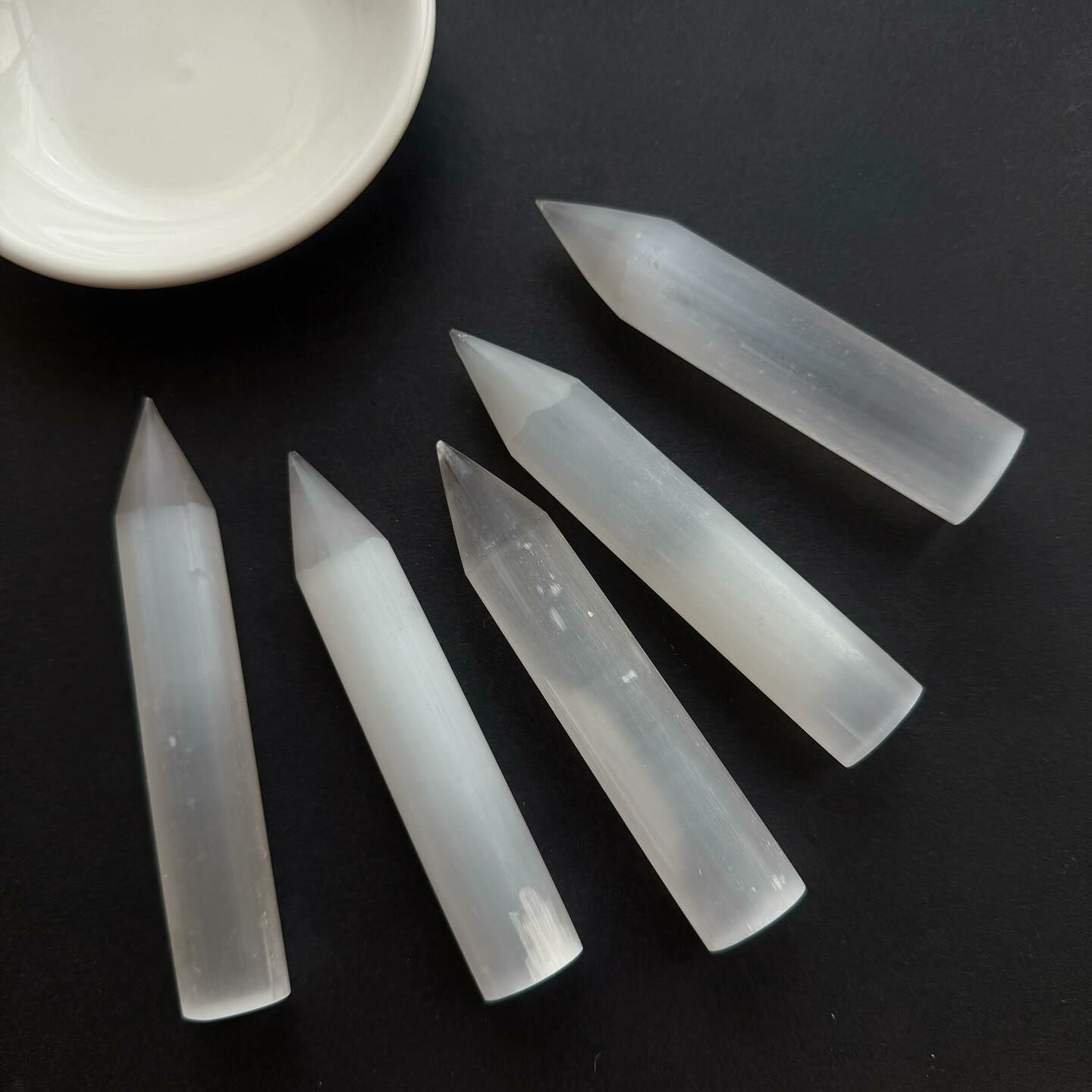 [原石] 透石膏 尖端瑕疵出清