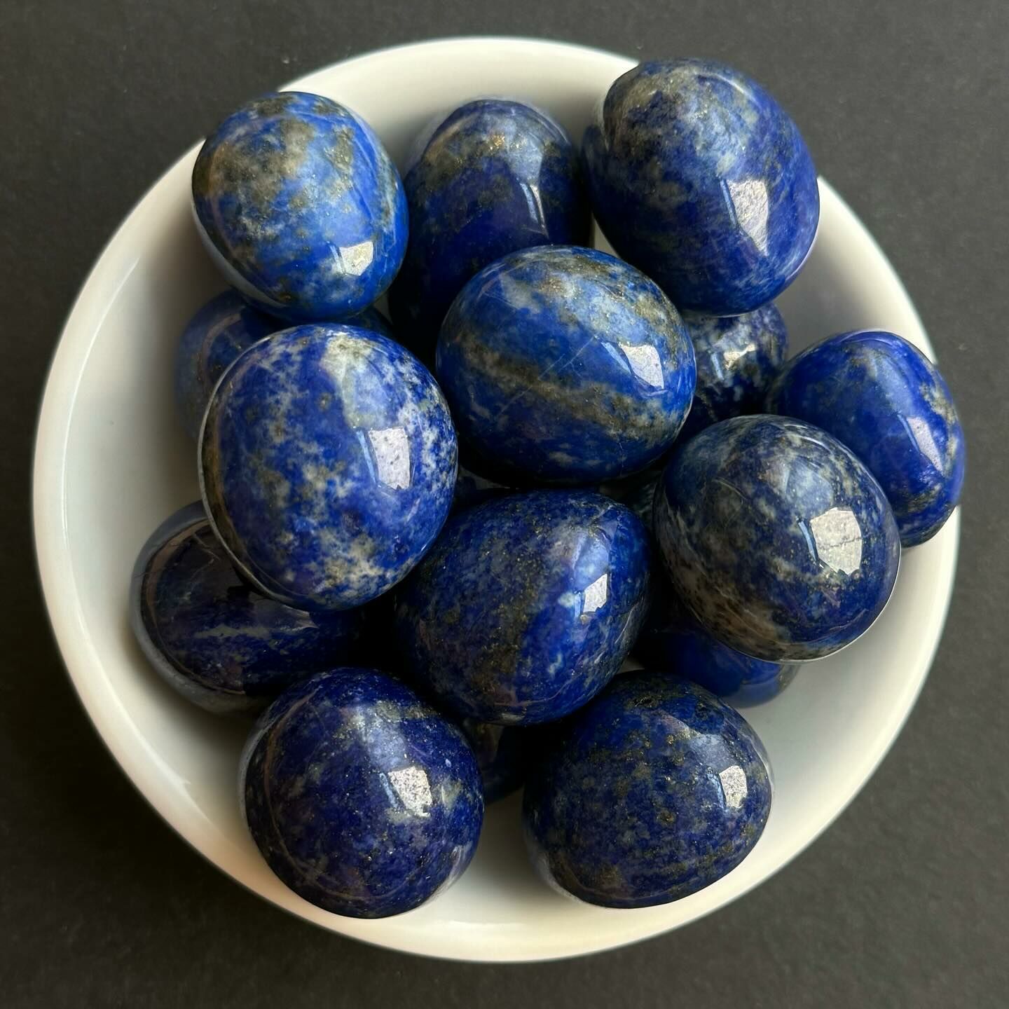 [原石] 青金石 水晶滾石 約 30mm