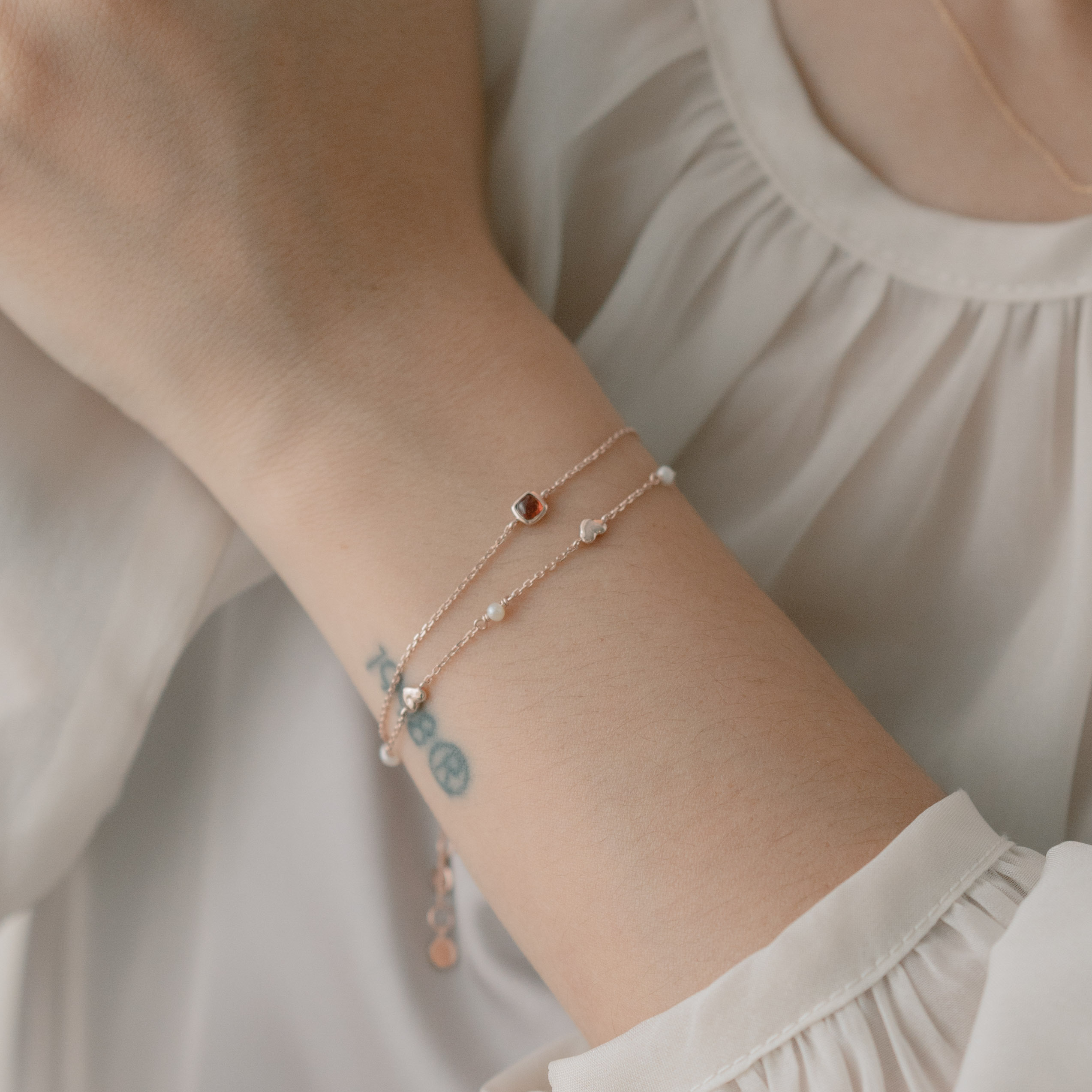 Cushion石榴石手鏈