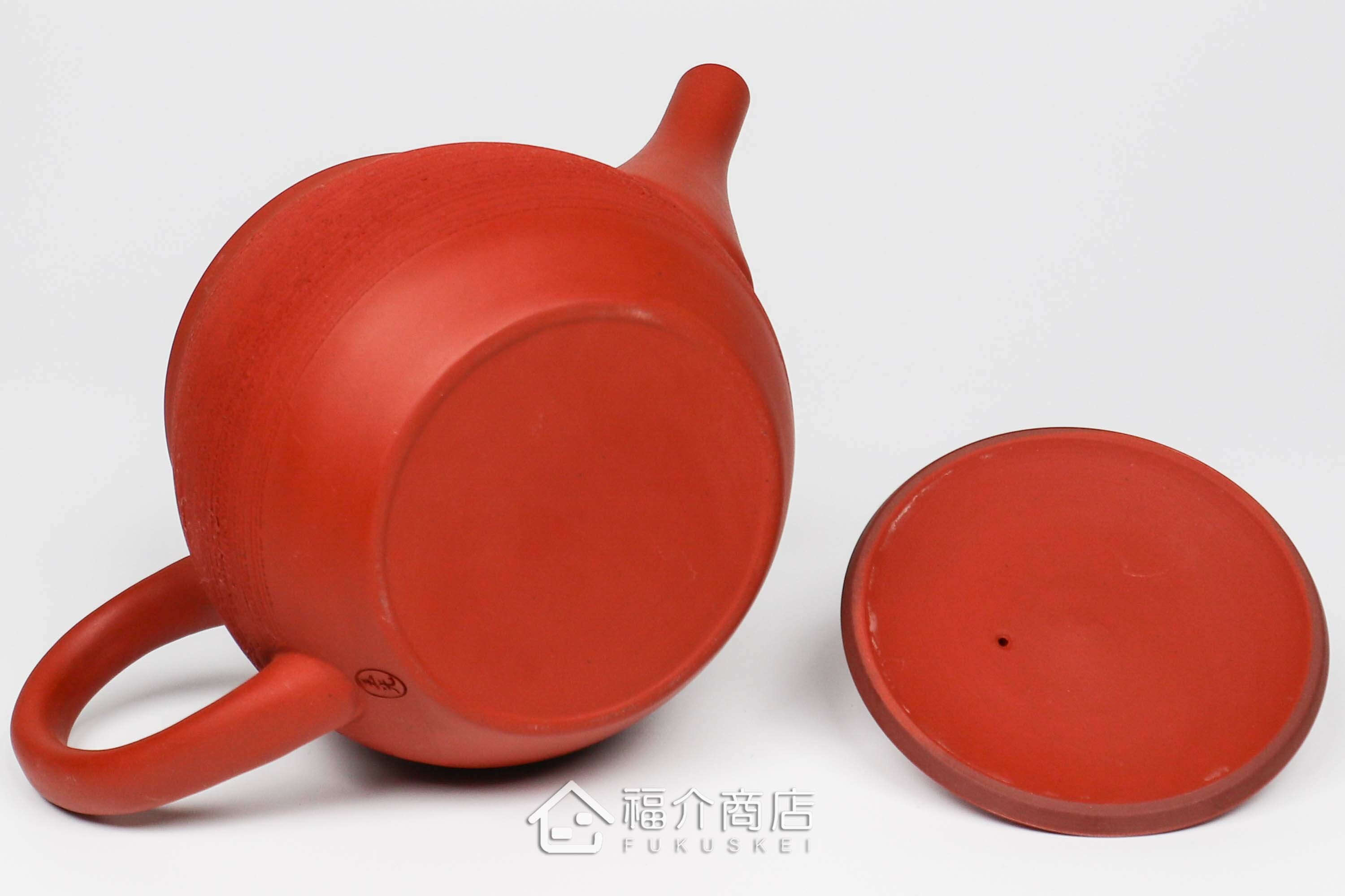 泡茶用的日本陶瓷茶壺