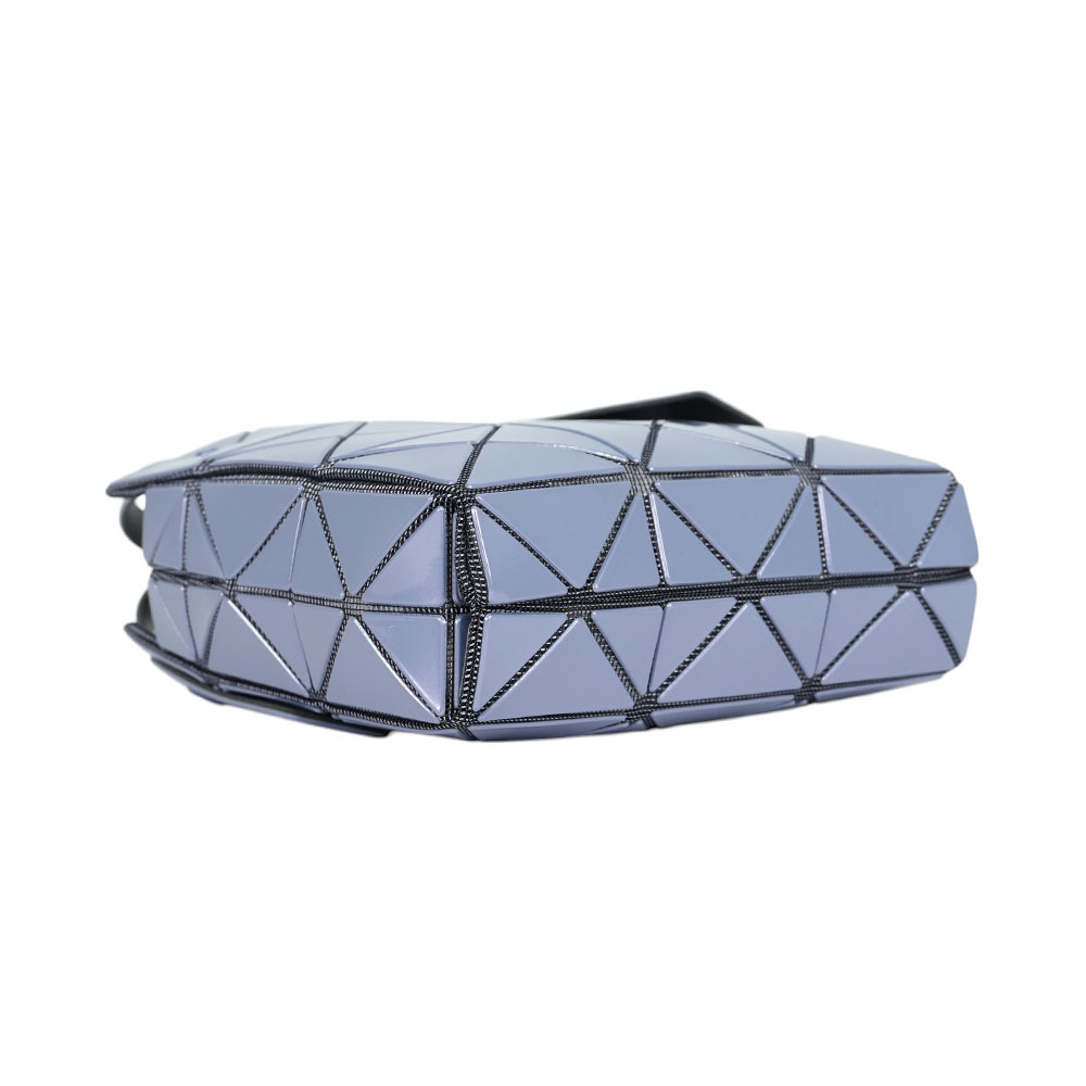 【ISSEY MIYAKE三宅一生】BAO BAO CARAT 3X3 亮面手提小方盒(薰衣草紫)AG610 83