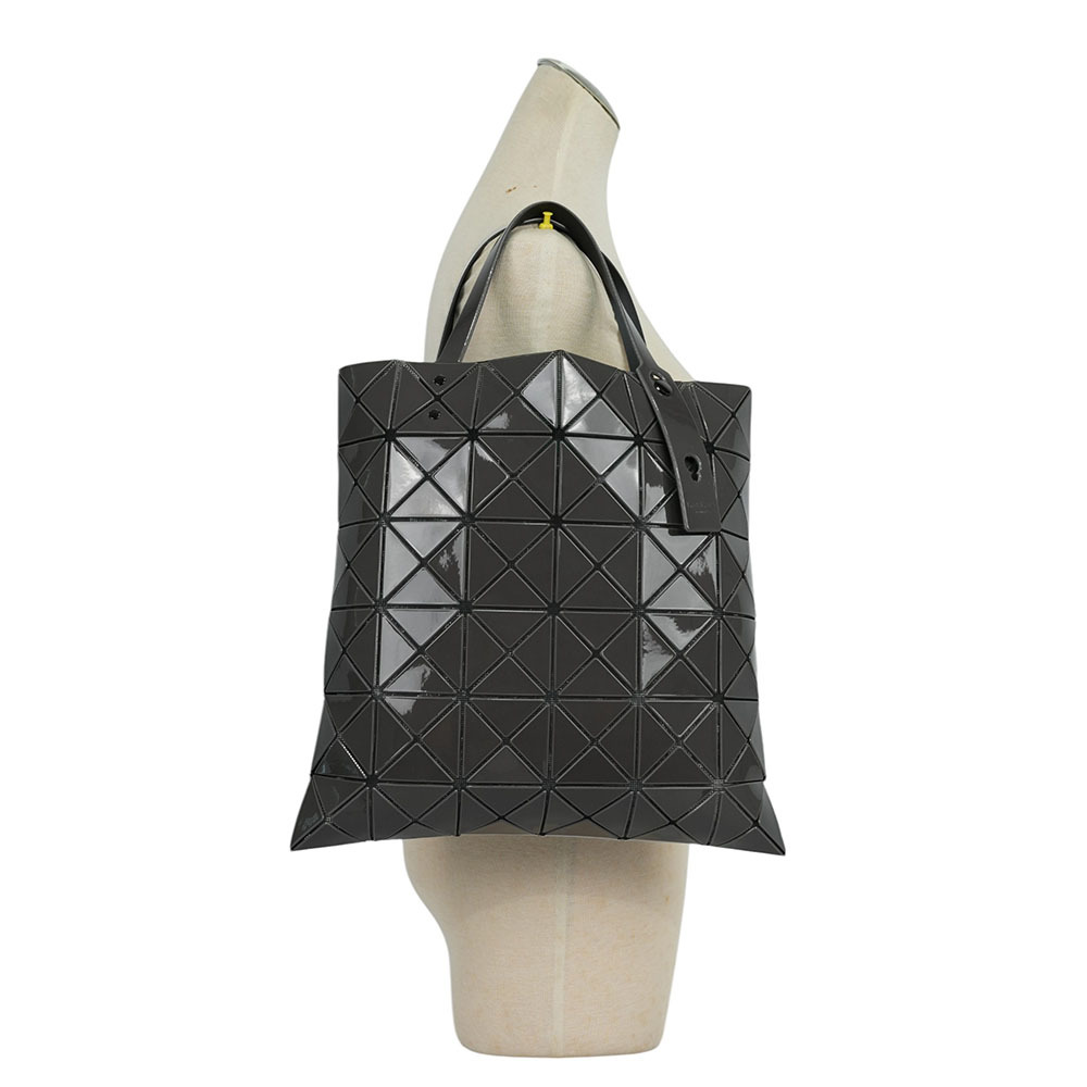 【ISSEY MIYAKE三宅一生】BAO BAO LUCENT 6x6 亮面雙色托特包(石墨灰/珍珠灰)AG603 17