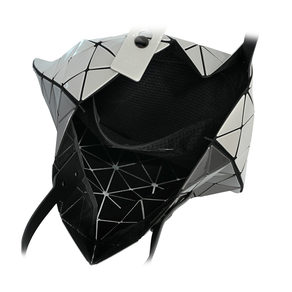 【ISSEY MIYAKE三宅一生】BAO BAO LUCENT 6x6 亮面雙色托特包(石墨灰/珍珠灰)AG603 17