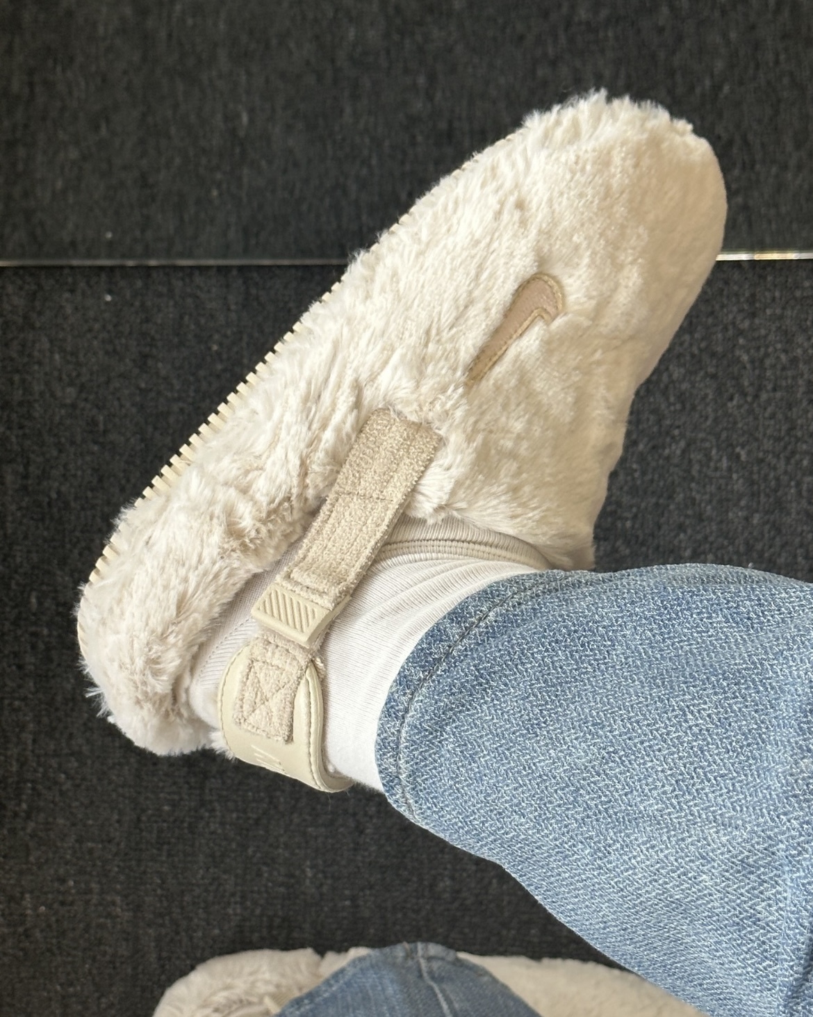 【現貨】Nike W Calm Mule 絨毛 防滑 穆勒鞋 麵包鞋 懶人鞋 拖鞋 三色