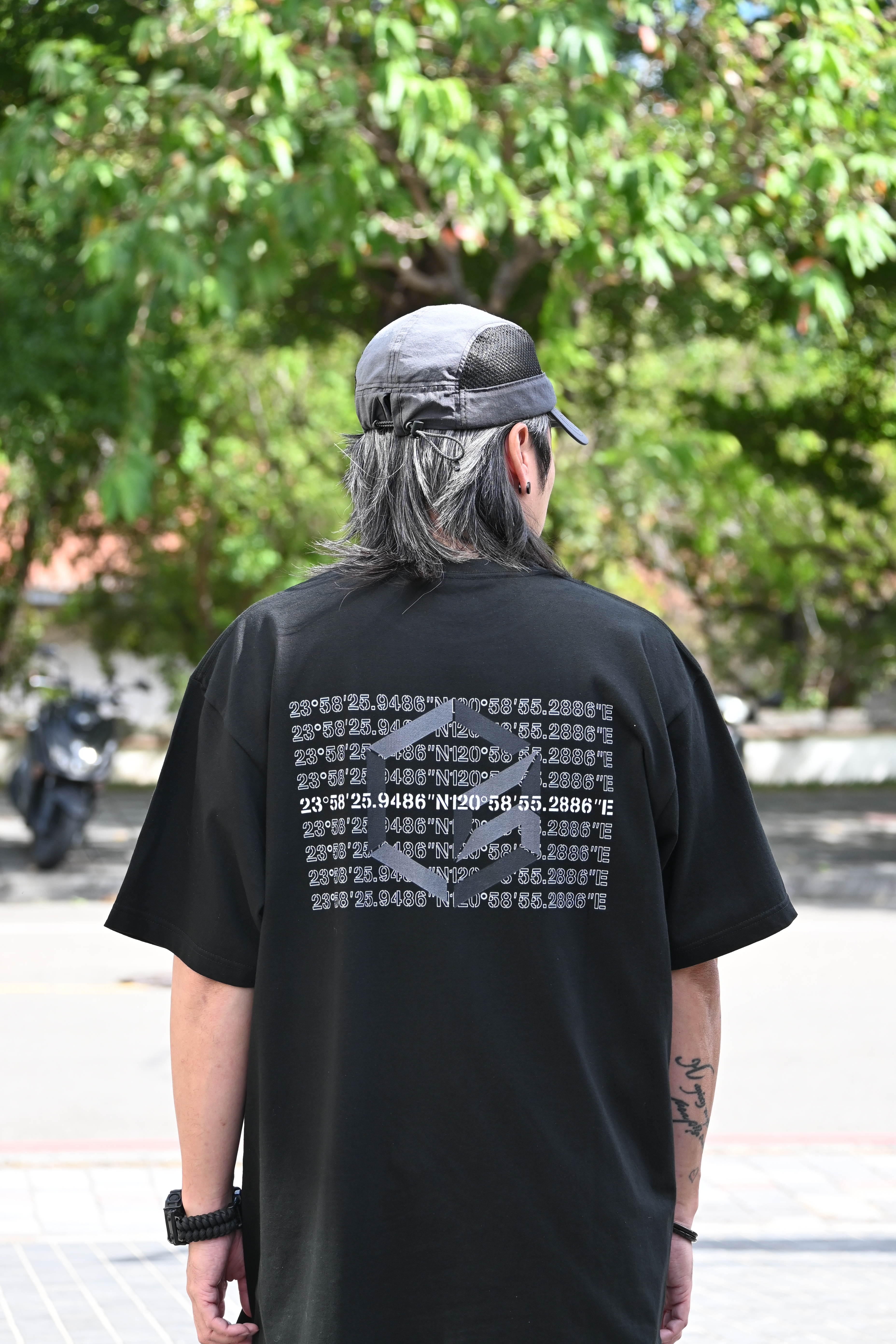 Comma Nine｜台灣座標 23°58′25.9486″N 120°58′55.2886″E 棉Ｔ