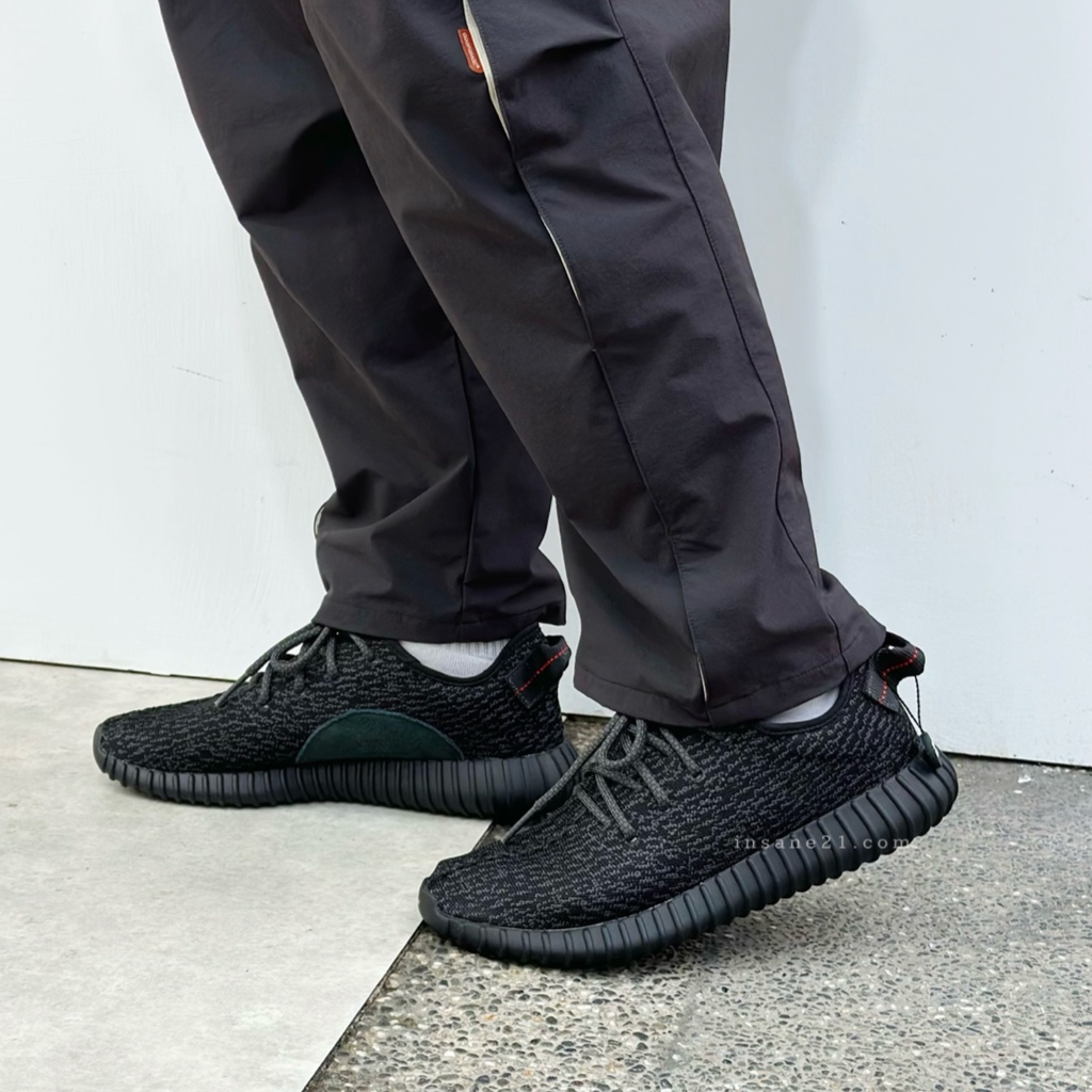 ADIDAS YEEZY BOOST 350 'PIRATE BLACK' 椰子鞋 海盜黑 BB5350