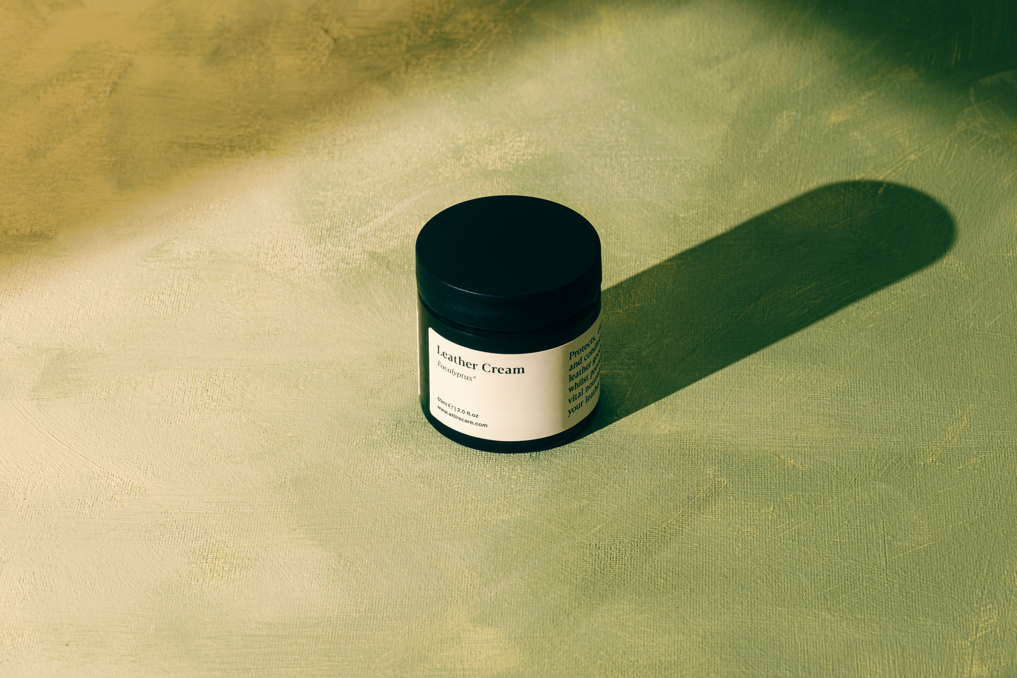 Attirecare 皮革養護霜 尤加利葉