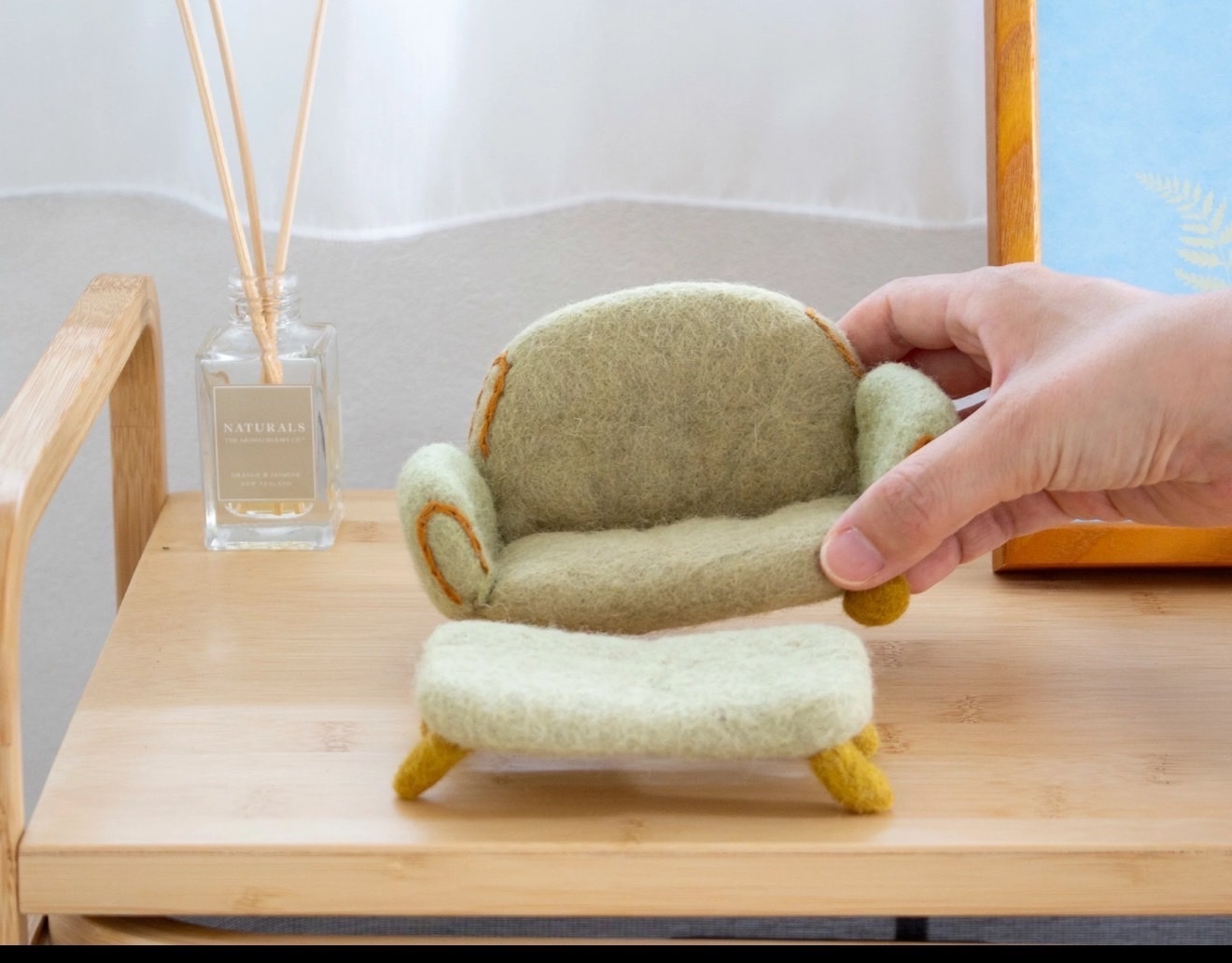 羊毛氈沙發茶几組