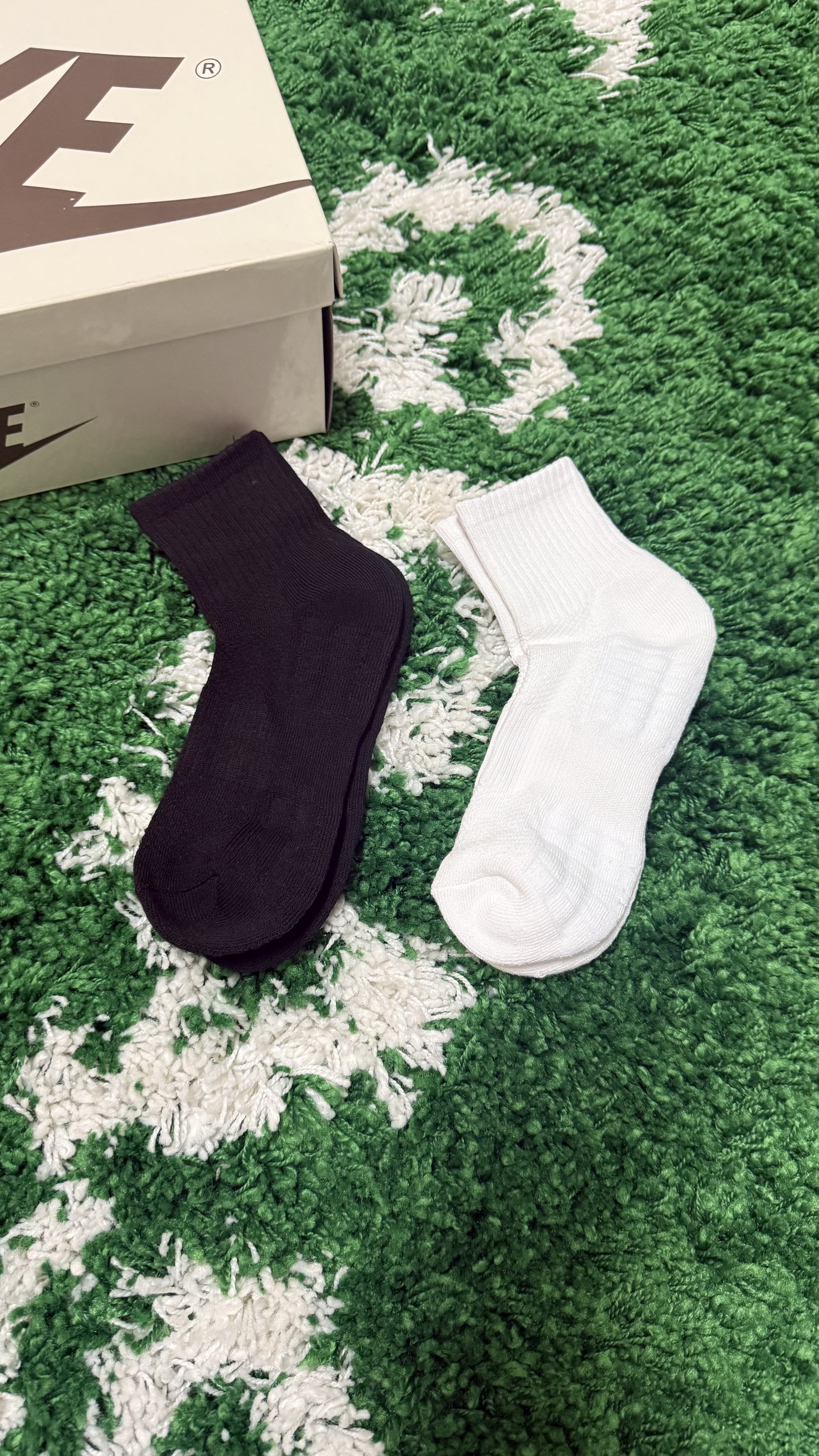 超級推薦的好襪子🧦 透氣不悶熱 加厚毛巾底超舒服 中筒 運動襪 男生