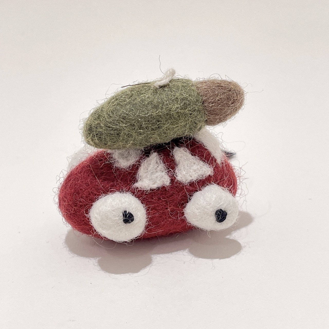 載聖誕樹的車車