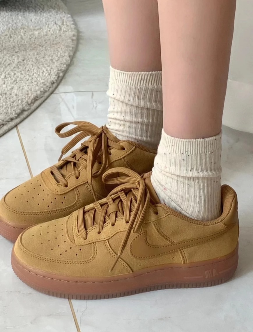 Nike Air Force 1 Low AF1 GS 大童 大地色 小麥色 HQ7476700