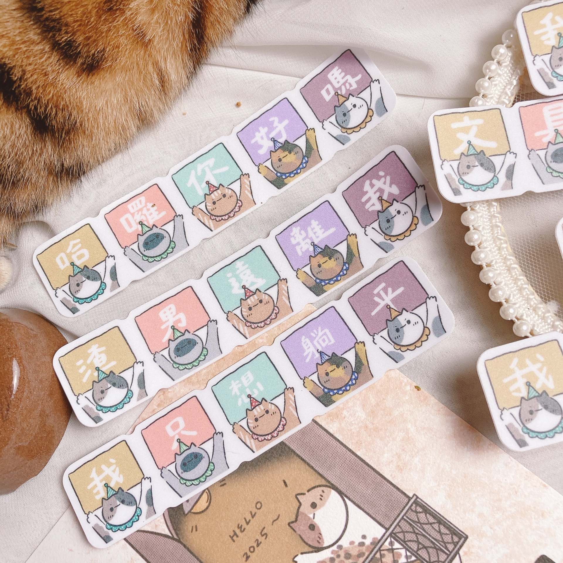 嗨賴 x LUMOS｜喵的 五字箴言 舉牌貓貓 防水貼紙
