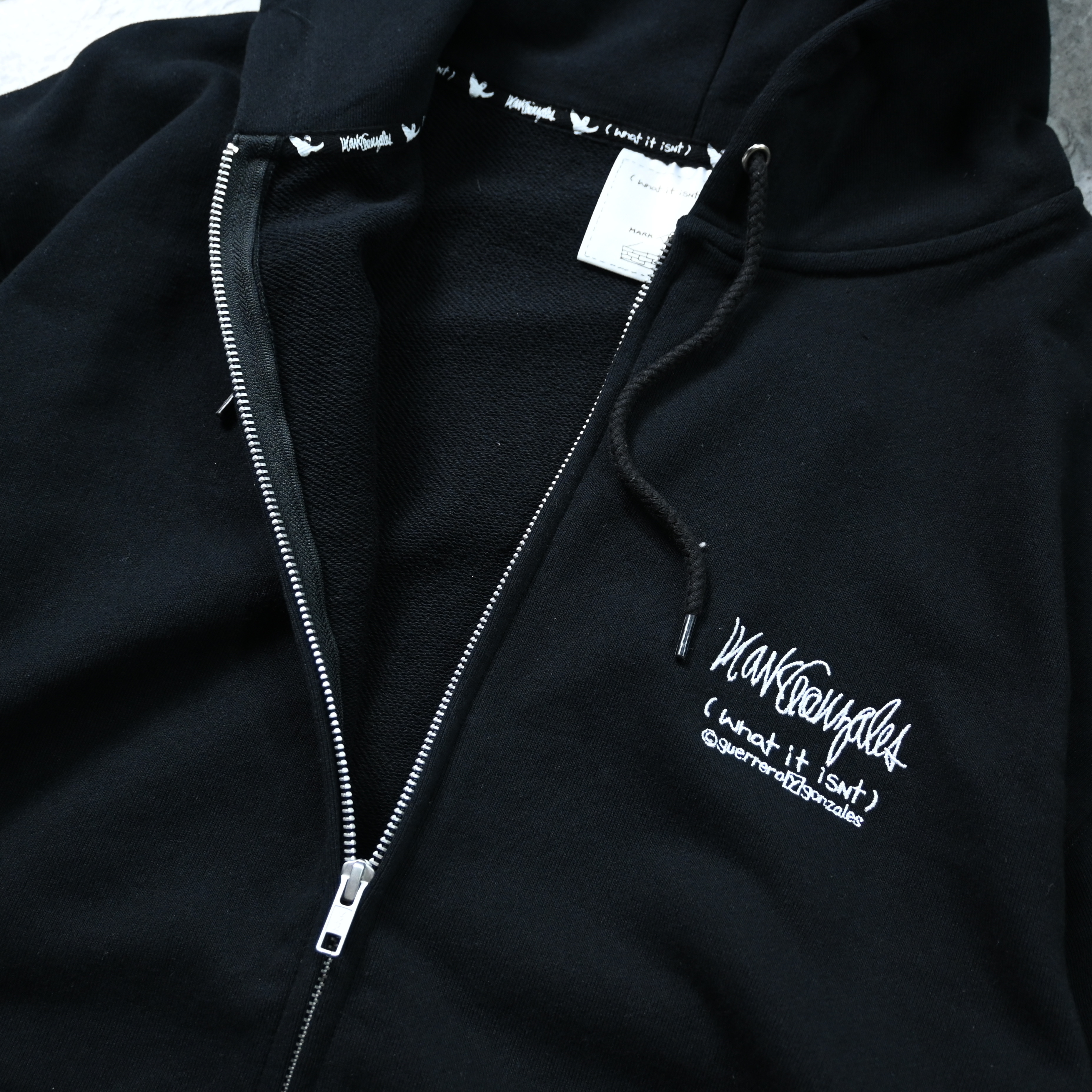 What it isNt) ART BY MARK GONZALES Angel Big FZ Hoodie