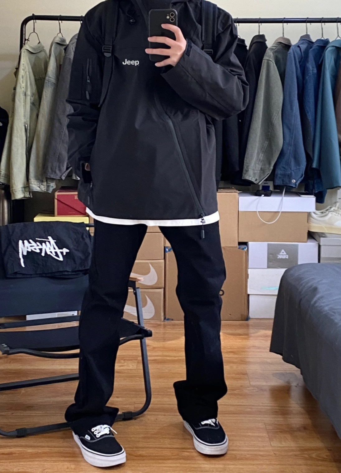 JEEP戶外防風防潑水機能衝鋒連帽外套(黑)