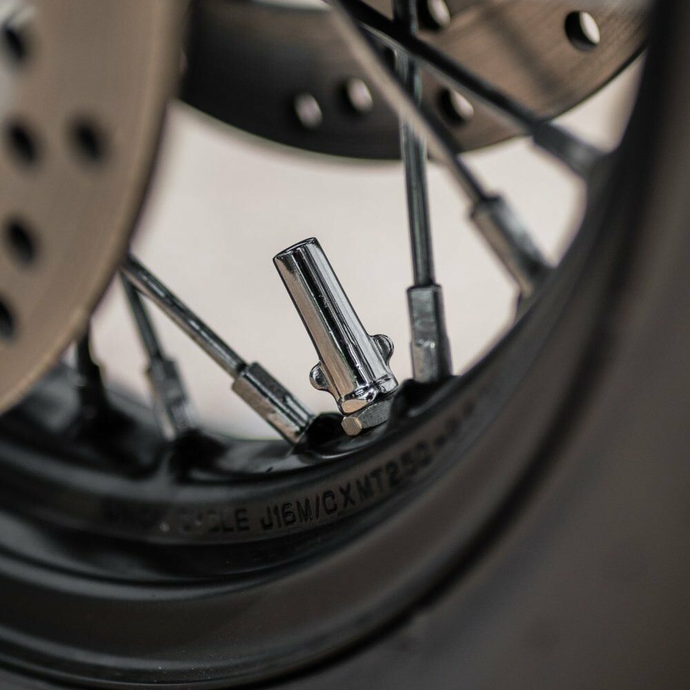 Motone 氣嘴蓋 - 銀