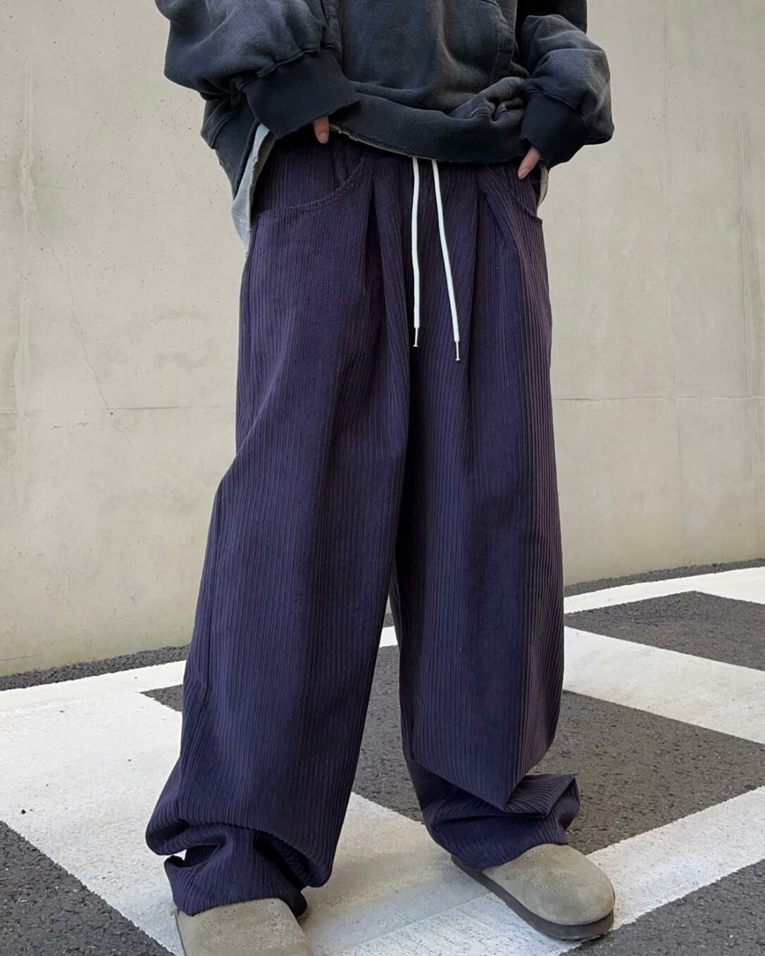 淨色燈心絨鬆身褲 CONCRETE-005P