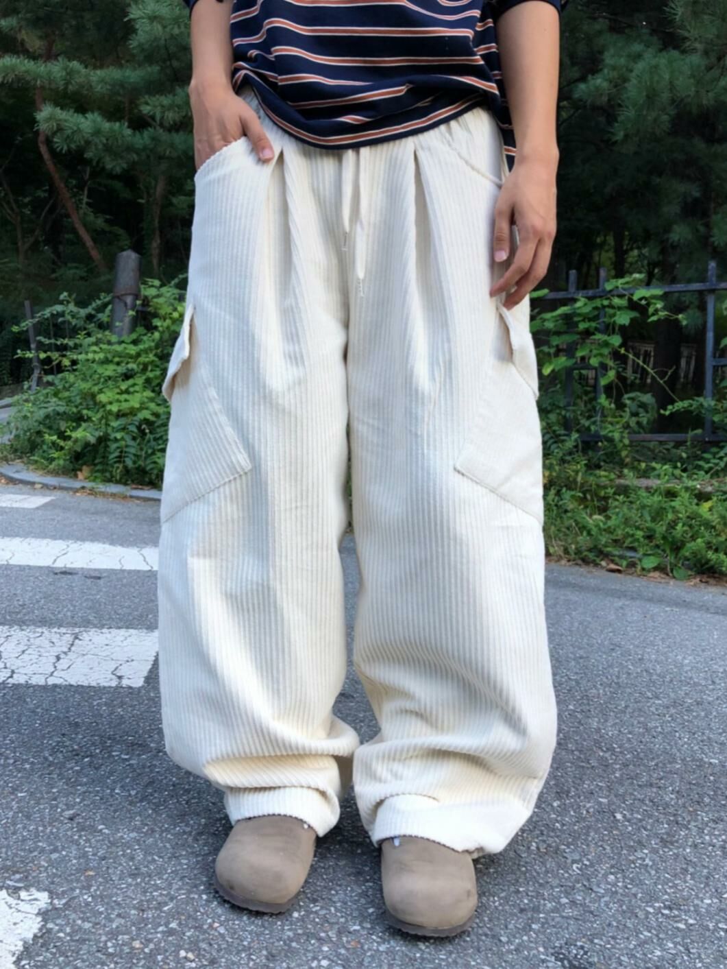 淨色燈心絨鬆身褲 CONCRETE-006P