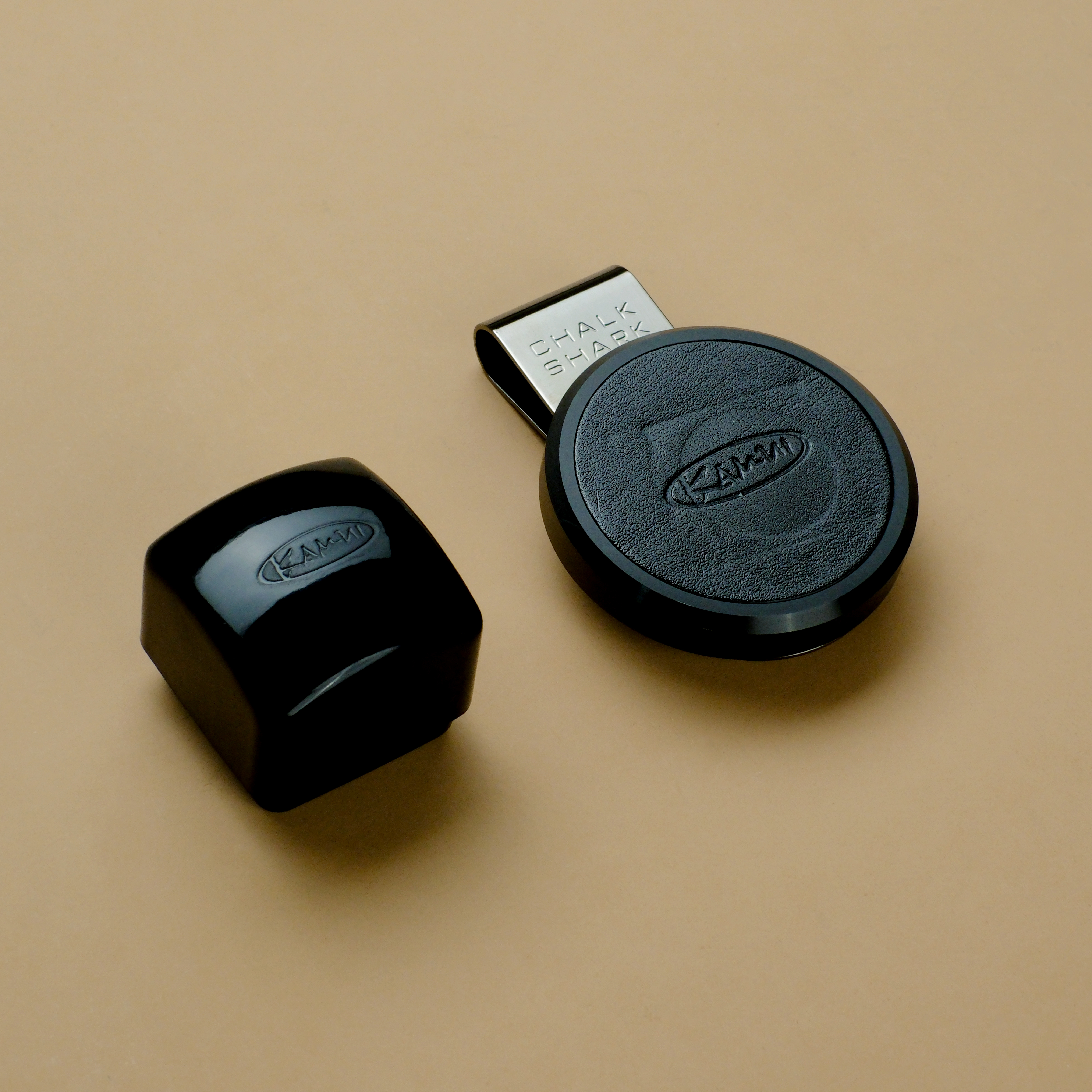 Kamui Square - Chalk Shark Magnetic Chalk Holder