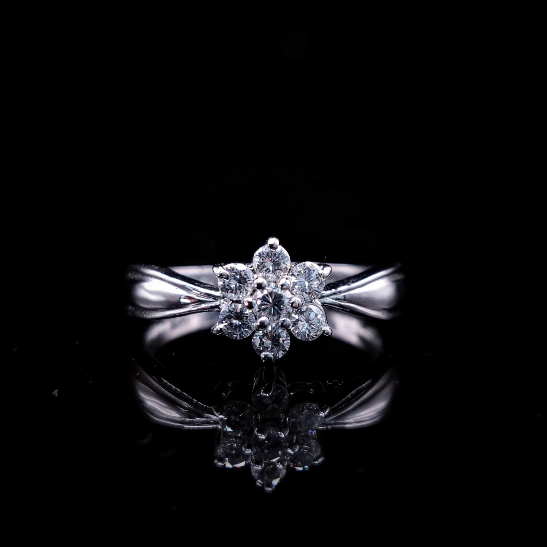 18K White Gold 0.33ct Diamond Ring