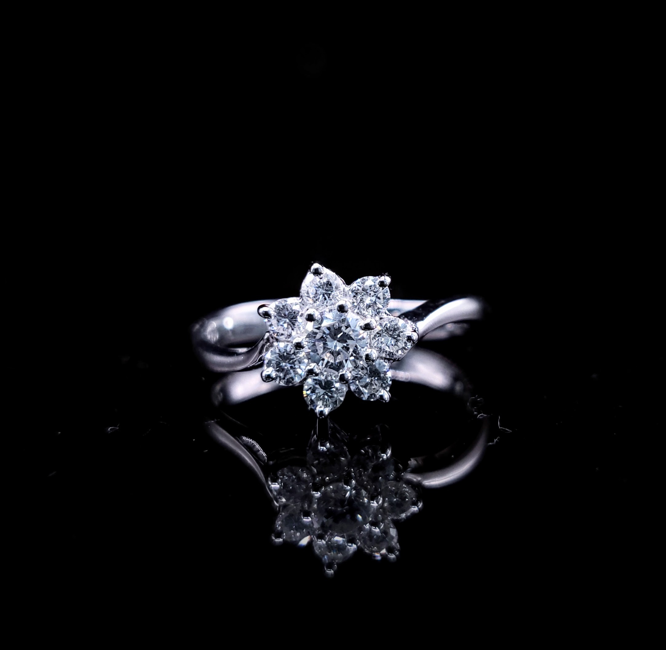 18K White Gold 0.49ct Diamond Ring