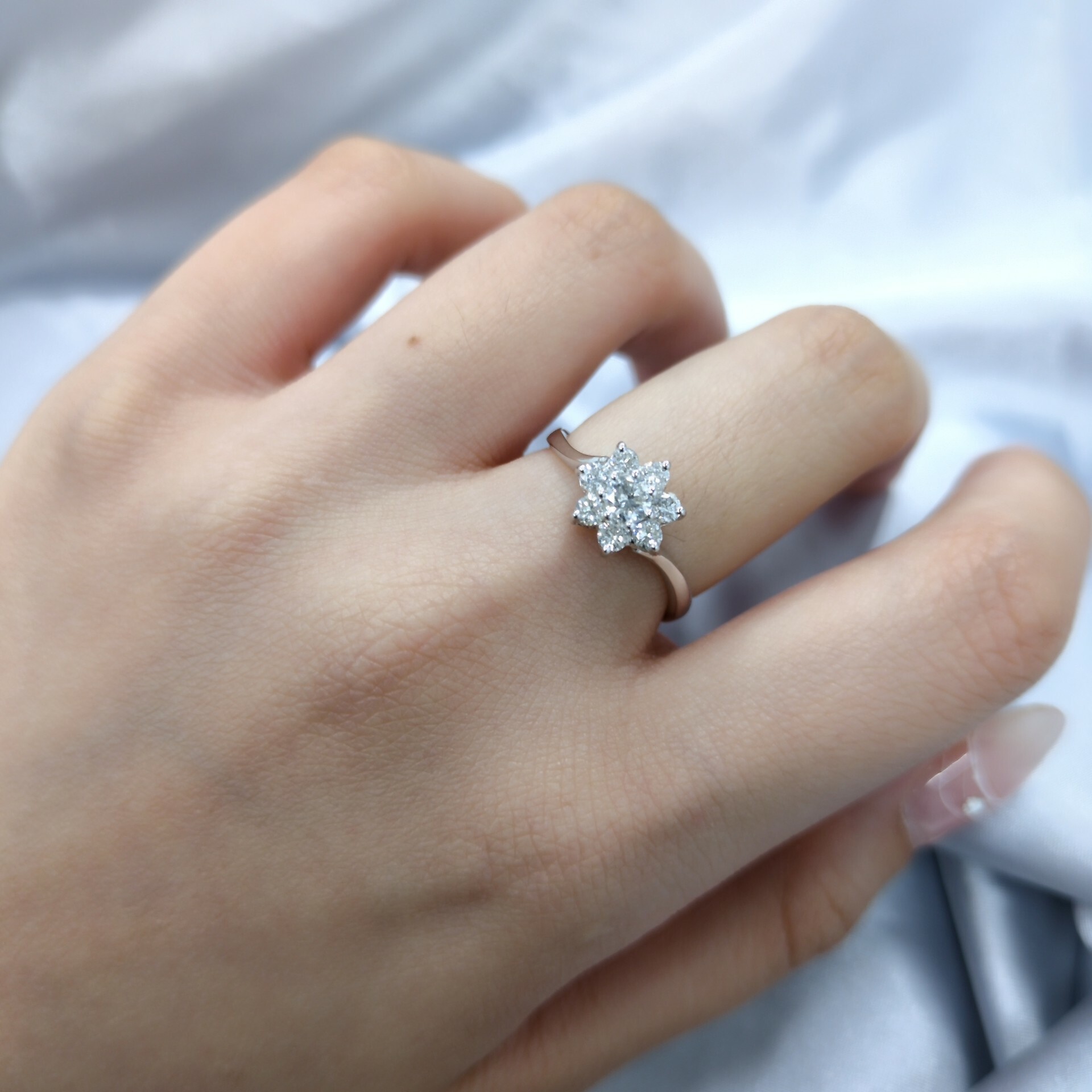 18K White Gold 0.49ct Diamond Ring