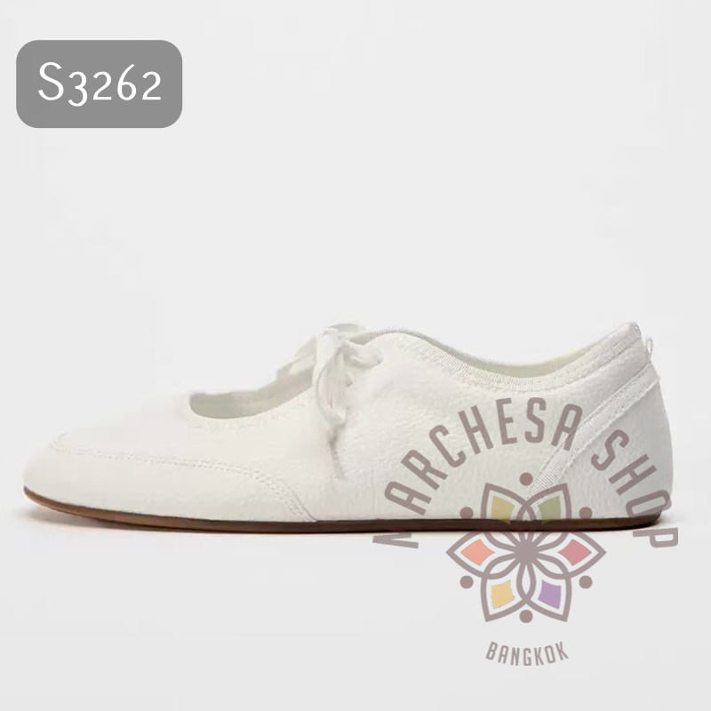 S3262 - 純色簡約圓頭鏤空綁帶布鞋