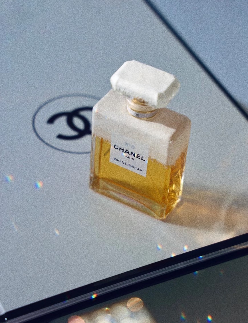 chanel n5 奇幻雪白典藏香水