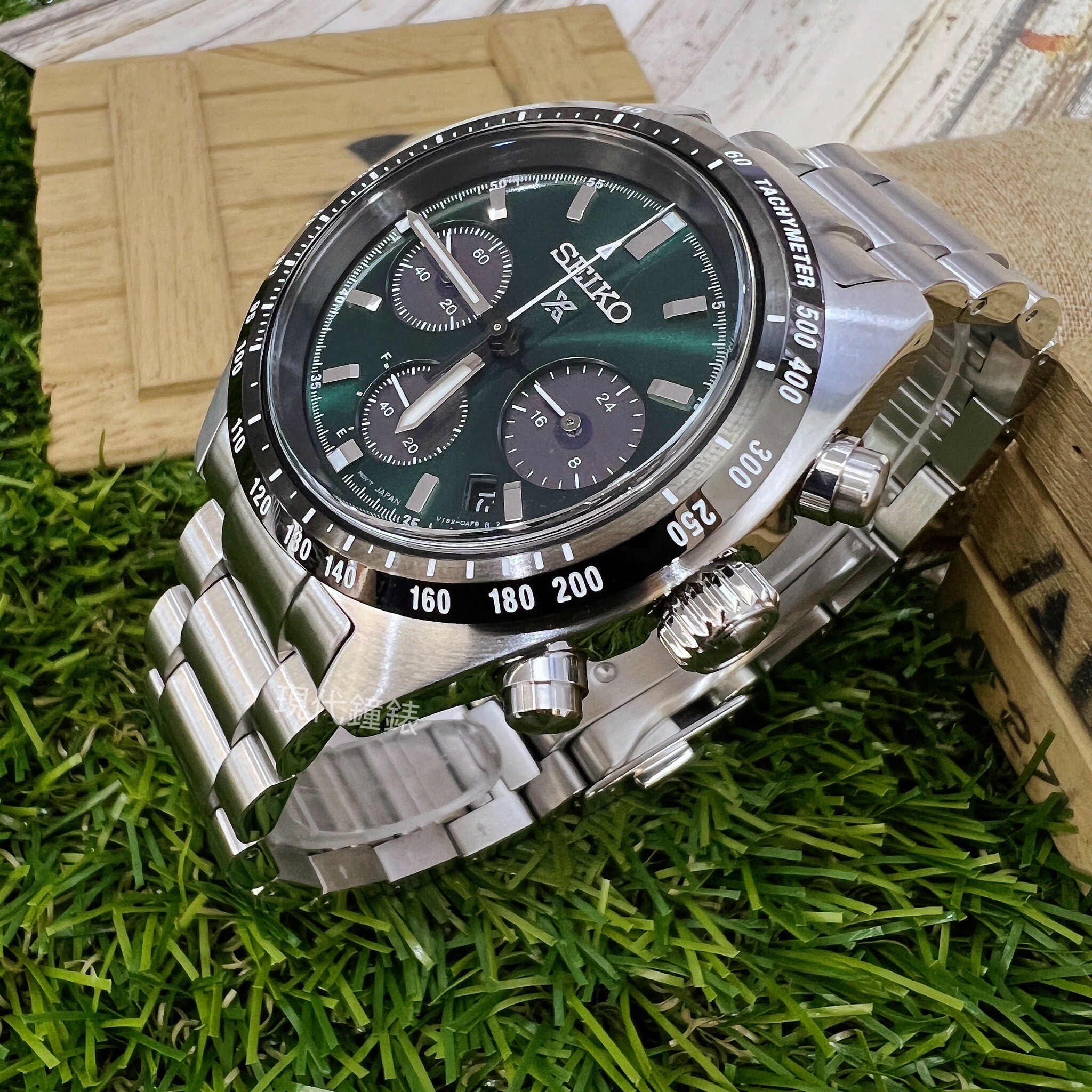 【SEIKO 精工】Prospex系列 SPEEDTIMER 太陽能三眼計時森林綠熊貓錶 V192-0AF0G  39mm 現代鐘錶