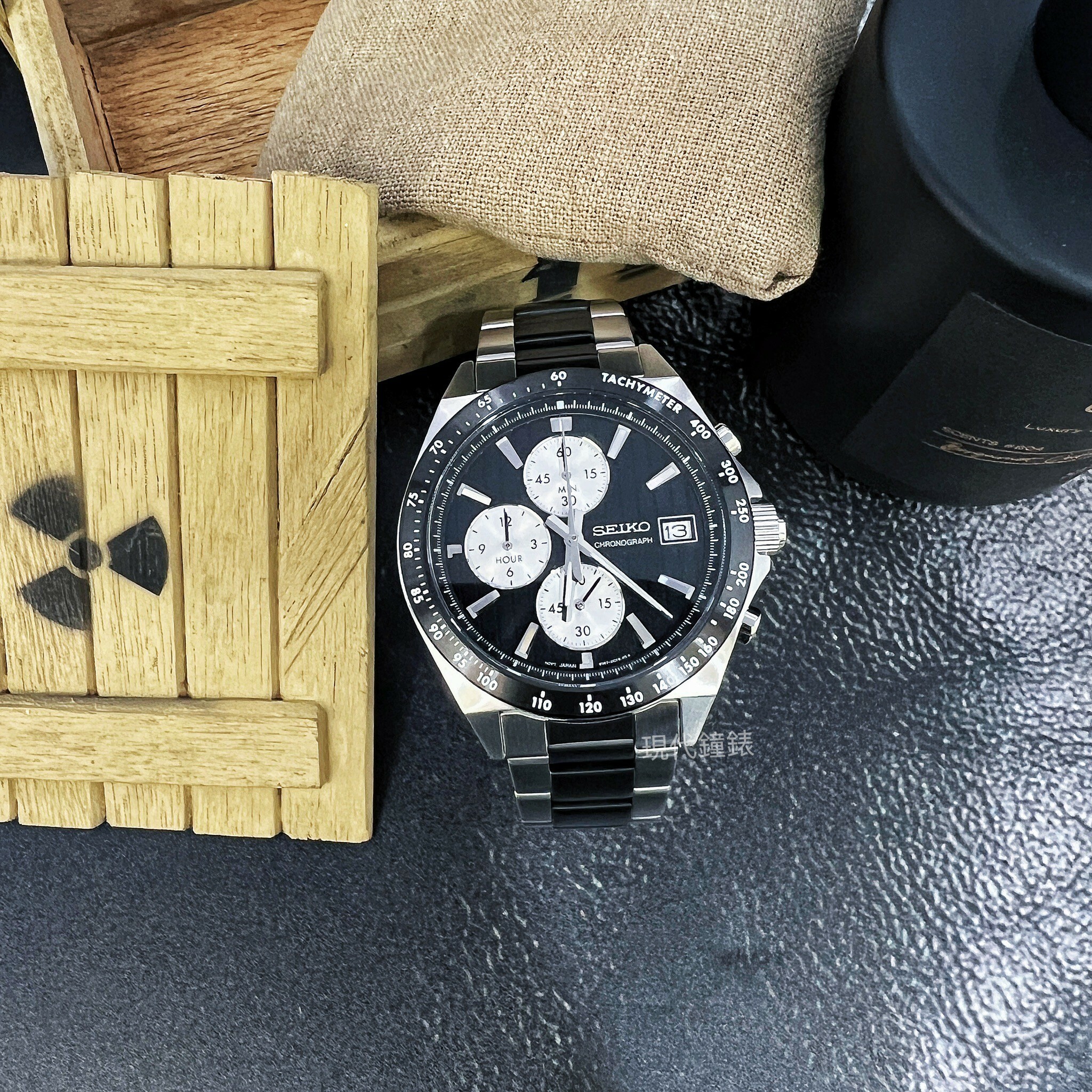 【SEIKO 精工】 CS系列 條紋設計帥氣型男腕錶8T67-00Y0D  41mm 現代鐘錶