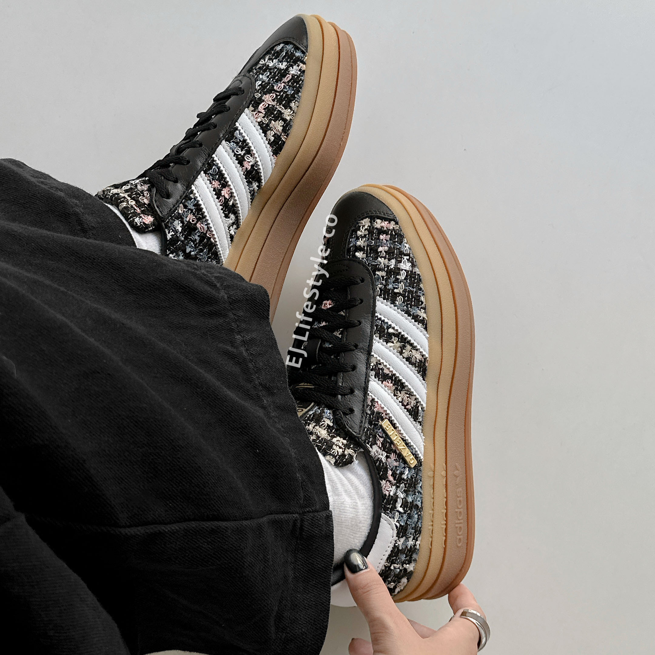 ADIDAS GAZELLE BOLD 小香風 毛呢 黑色 金標 解構 增高 厚底 女鞋 JP5672 / 預購