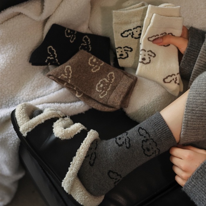 《11031》粗線條狗狗仿羊絨襪子