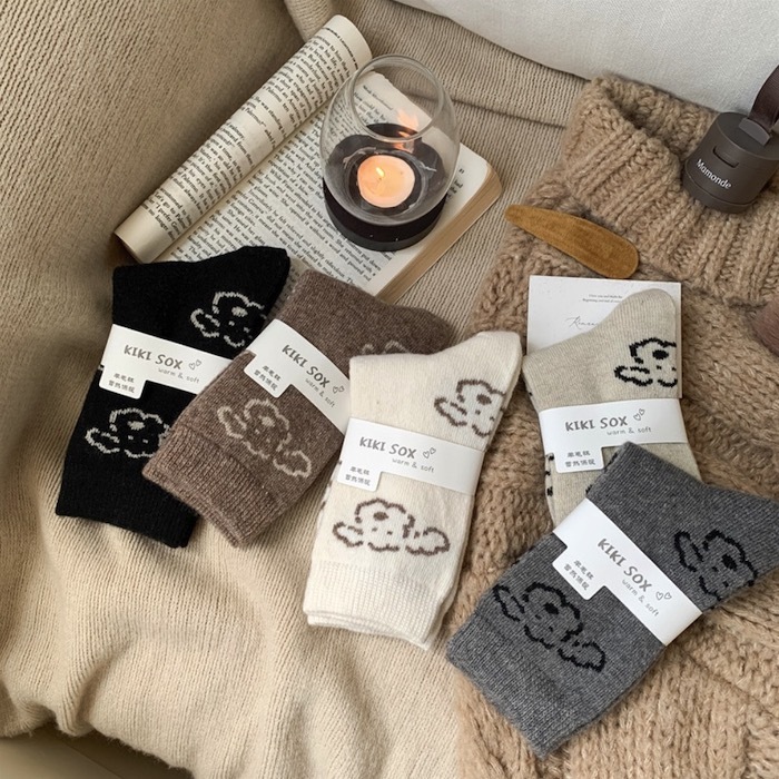 《11031》粗線條狗狗仿羊絨襪子