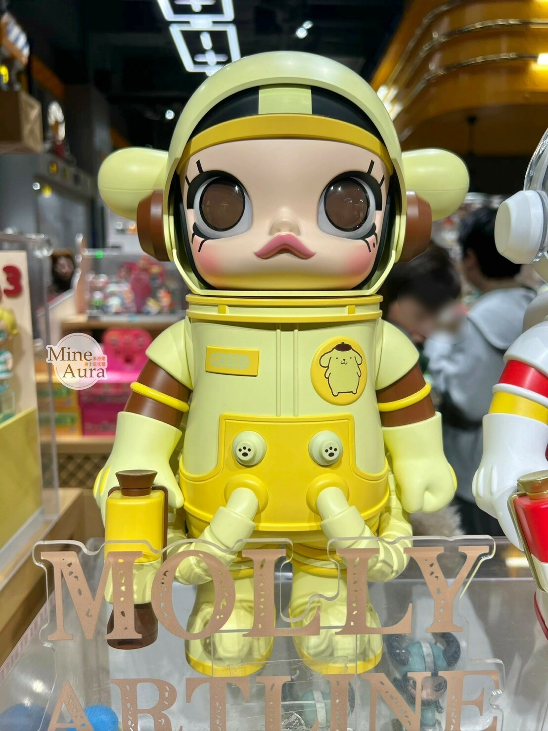 POP MART 泡泡瑪特 MEGA SPACE MOLLY 三麗鷗 400% 公仔 茉莉 -泡泡瑪特城市樂園